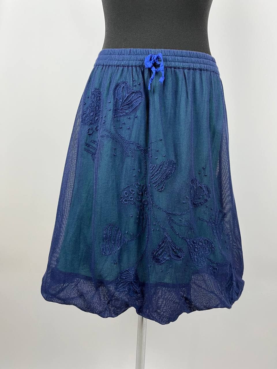 Gudrun Sjoden Gudrun Sjoden Blue Floral Print Skirt Size S Size 26" / US 2 / IT 38 - 1 Thumbnail