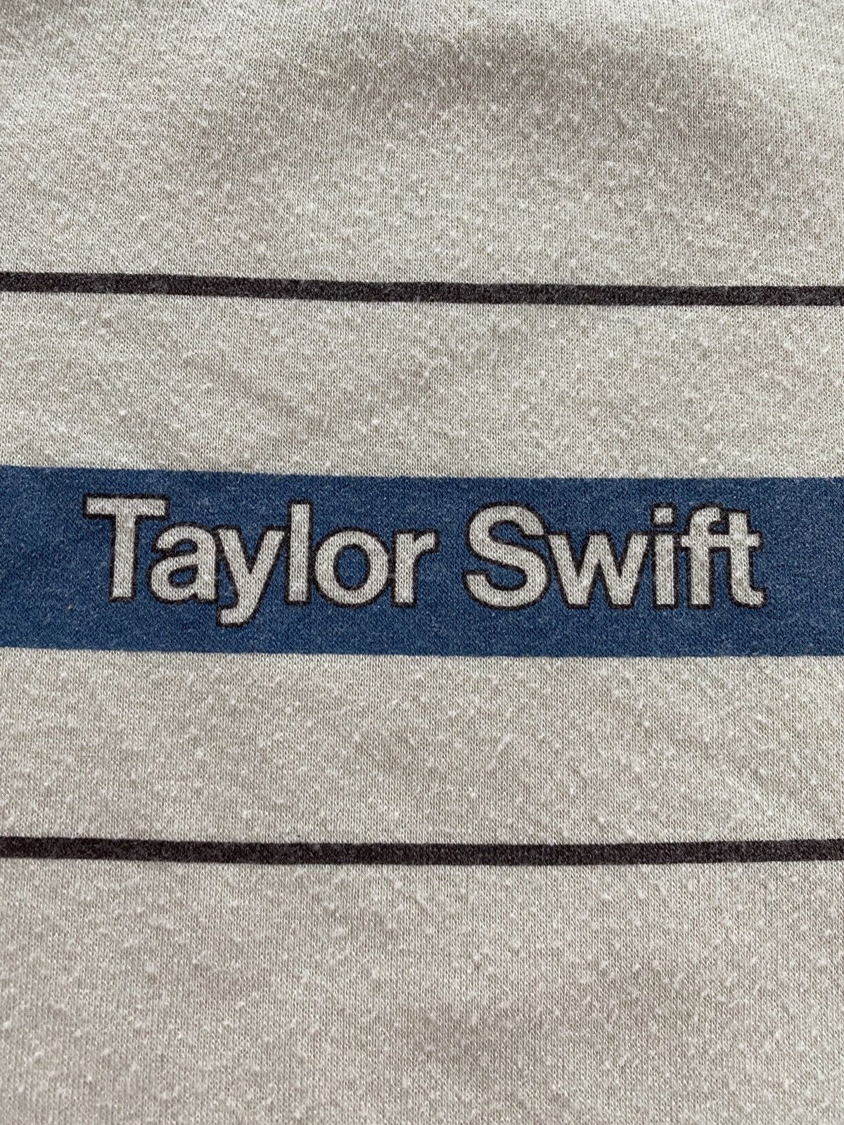 Band Tees Taylor Swift Midnights Crewneck Sweatshirt Size US L / EU 52-54 / 3 - 4 Thumbnail