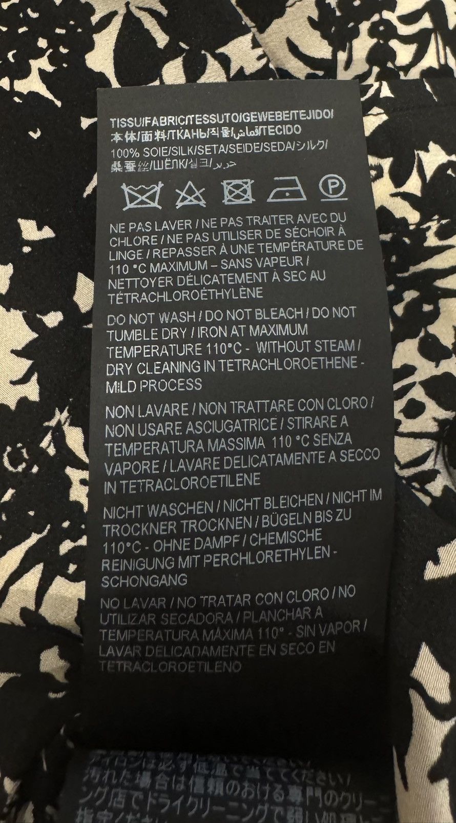 Saint Laurent Paris Saint Laurent S2022 100% Silk Shirt Size US XXS / EU 40 - 5 Thumbnail