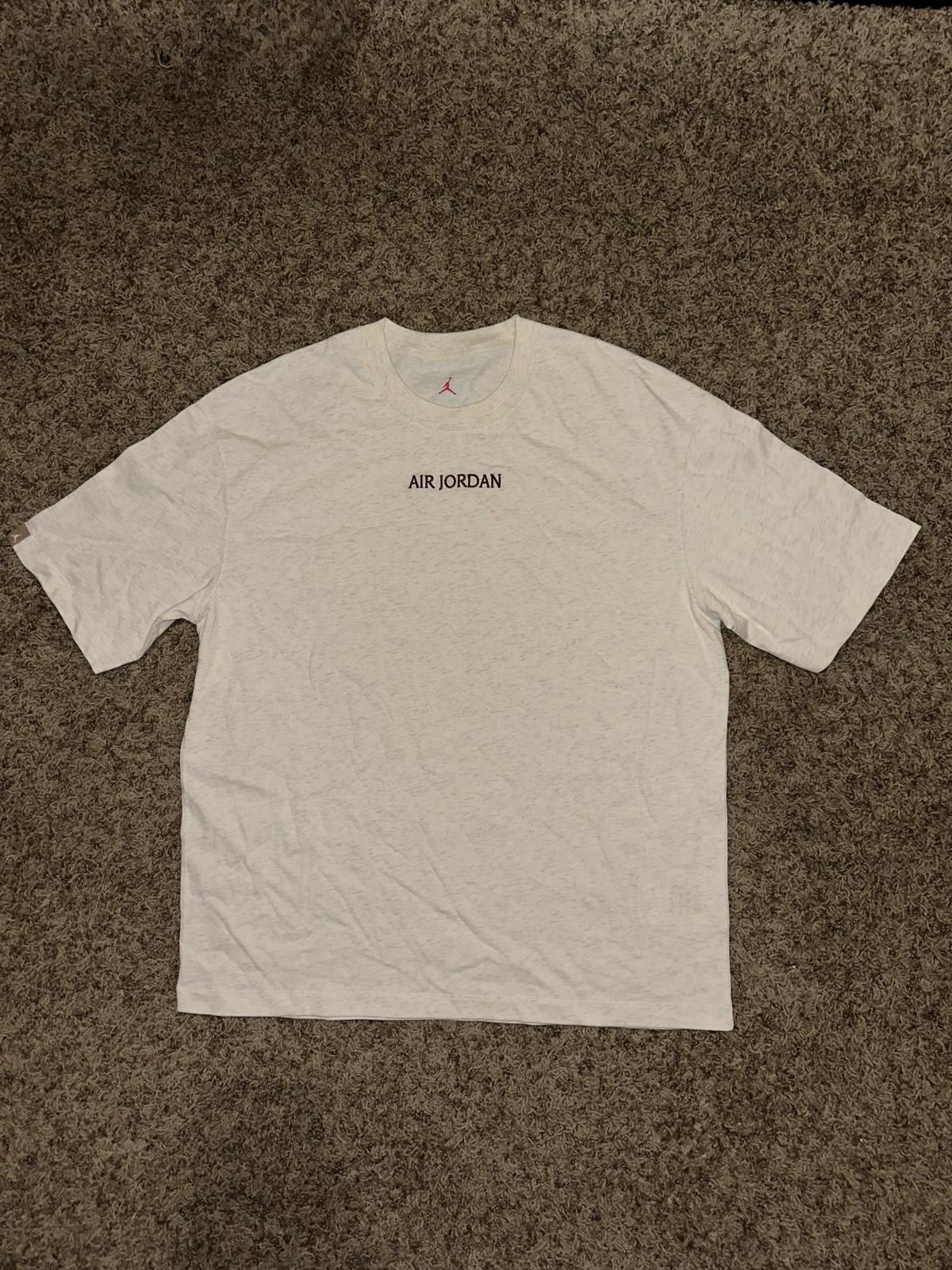 Designer Jordan Women’s Essential Short Sleeve Shirt Sample Size S / US 4 / IT 40 - 1 Thumbnail