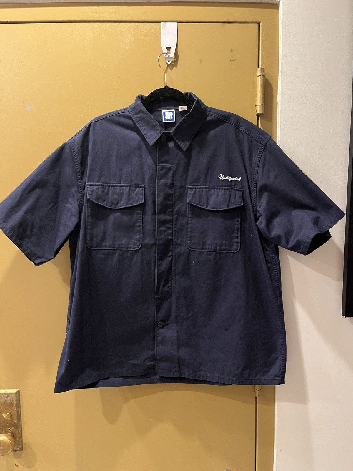 Undefeated Undefeated Script s/s Shirt size XL Size US XL / EU 56 / 4 - 1 Thumbnail