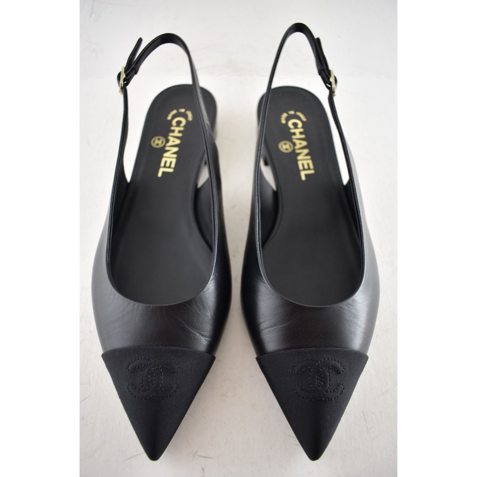 Chanel Chanel 24A Black Leather CC Logo Slingback Ballet Flat 38.5 Size US 8.5 / IT 38.5 - 4 Thumbnail