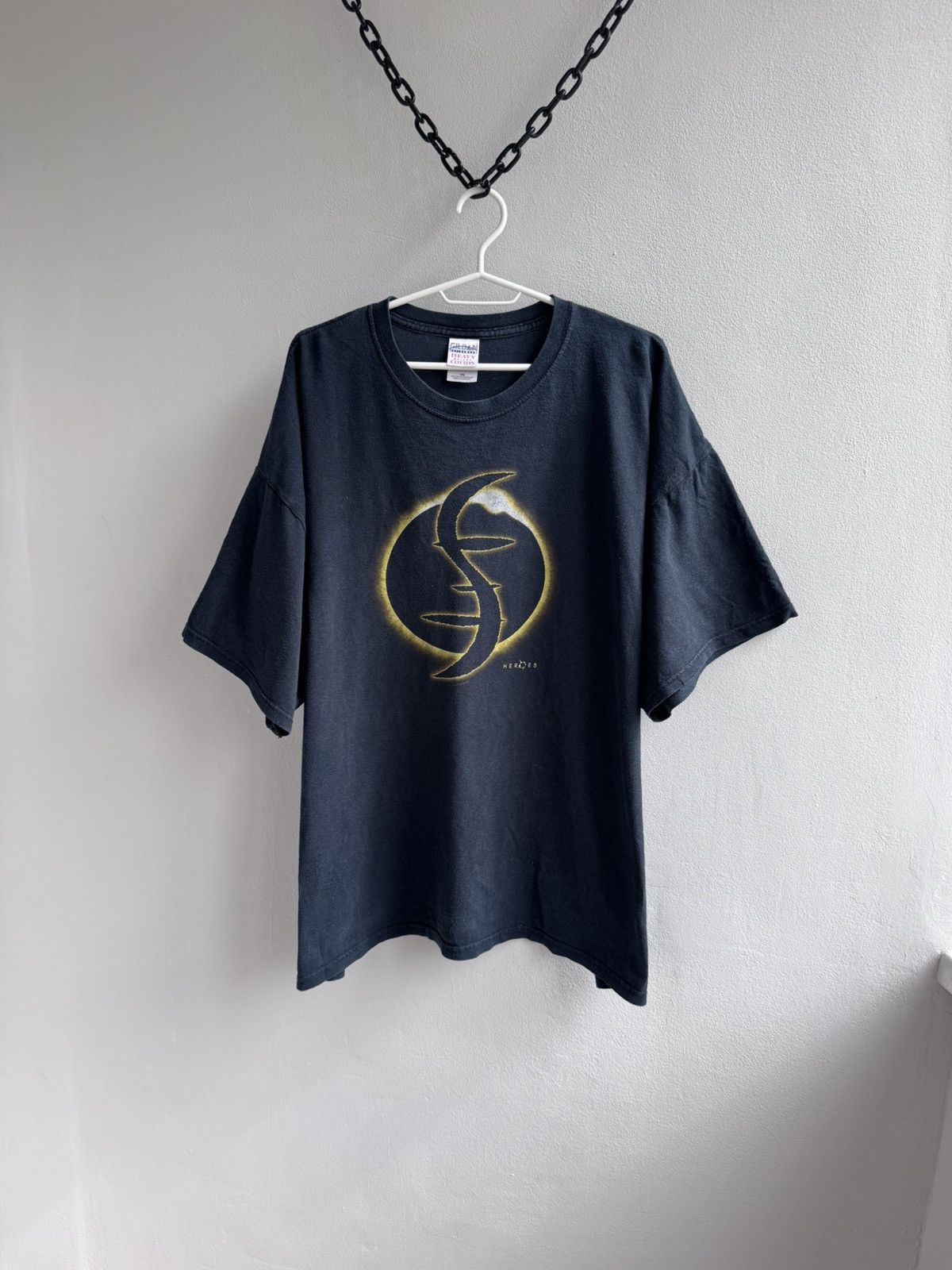 Vintage Vintage 2006 NBC Heroes TV Show Promo T-Shirt Gildan Ultra Size US XXL / EU 58 / 5 - 1 Thumbnail