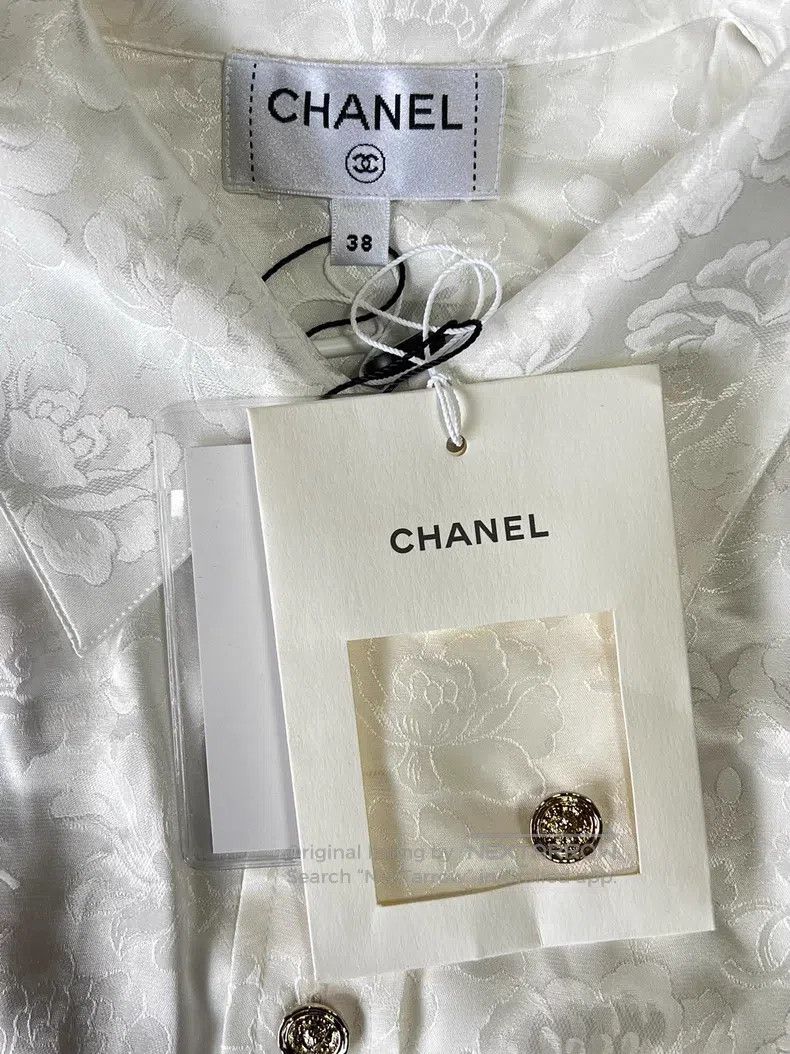Chanel Chanel White sleeveless shirt Size XS / US 0-2 / IT 36-38 - 6 Thumbnail
