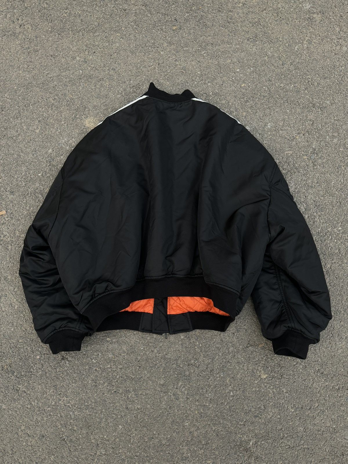 Balenciaga Balenciaga Adidas Black oversized bomber Sz.46 Size US S / EU 44-46 / 1 - 6 Thumbnail
