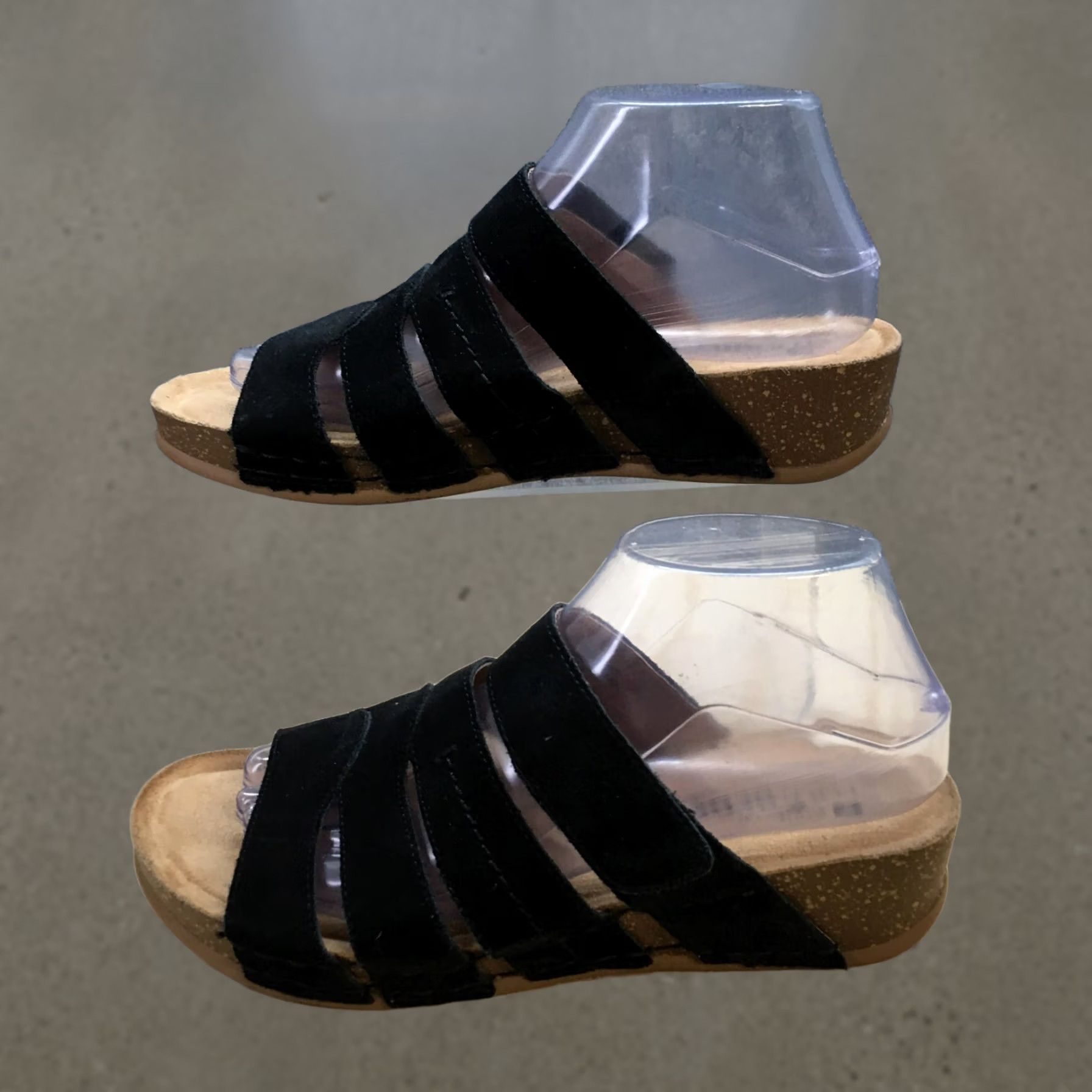 Vintage White Mountain Sandals Womens 8 M Fame Strappy Slides Black Leather Open Toe Sandal Womens 8 M Black Leather Strappy Slides Visibility Size US 8 / IT 38 - 1 Thumbnail