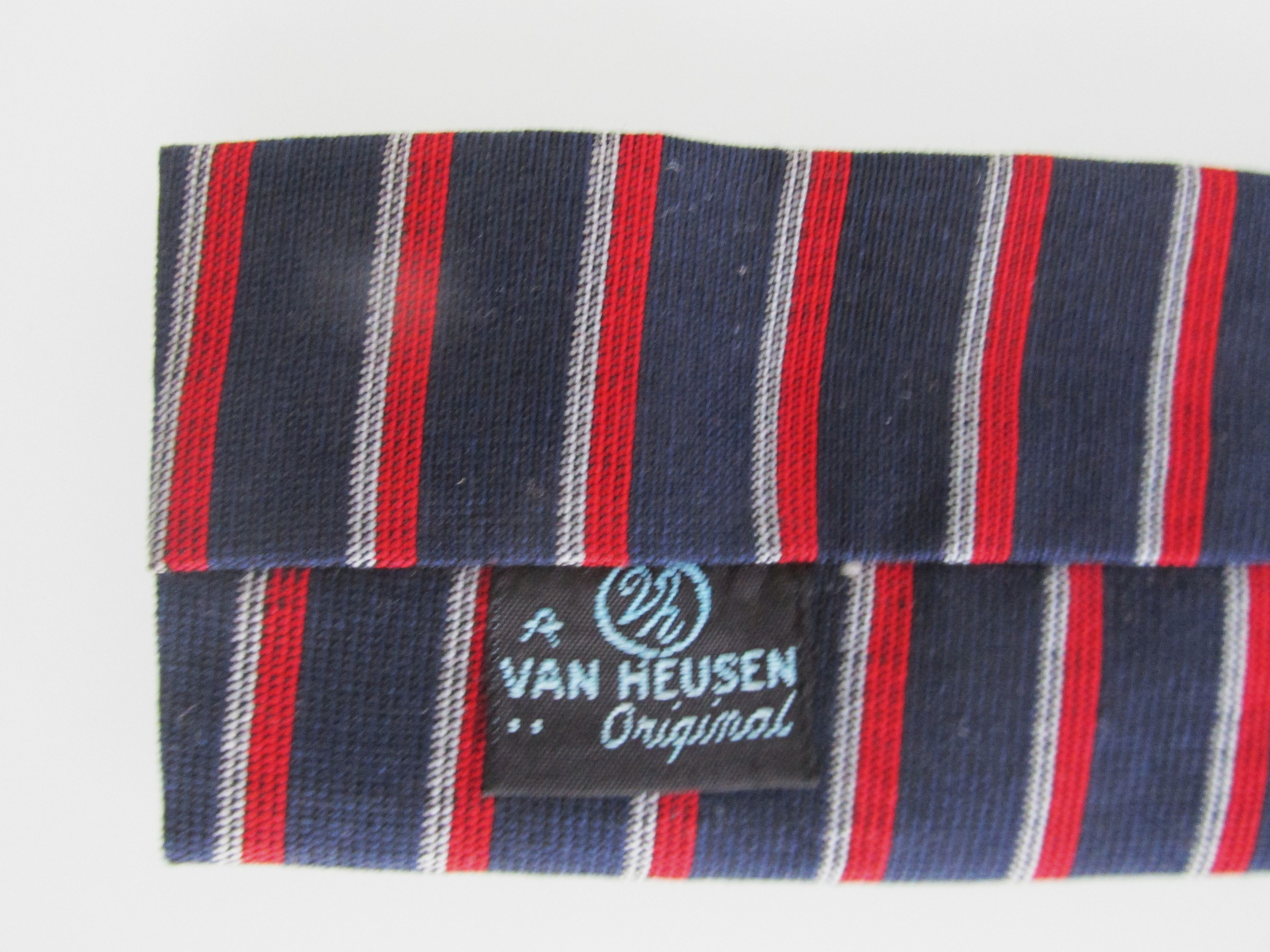 Van Heusen Van Heusen Flat/Square Bottom Vintage Men's Tie Size ONE SIZE - 5 Thumbnail