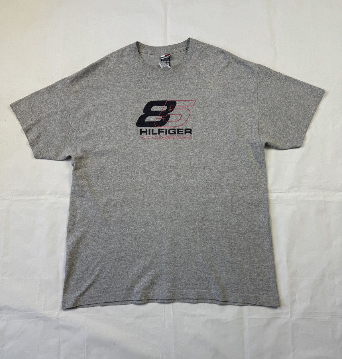 Tommy Hilfiger × Vintage Vintage Tommy Hilfiger Tee Size US XXL / EU 58 / 5 - 1 Thumbnail