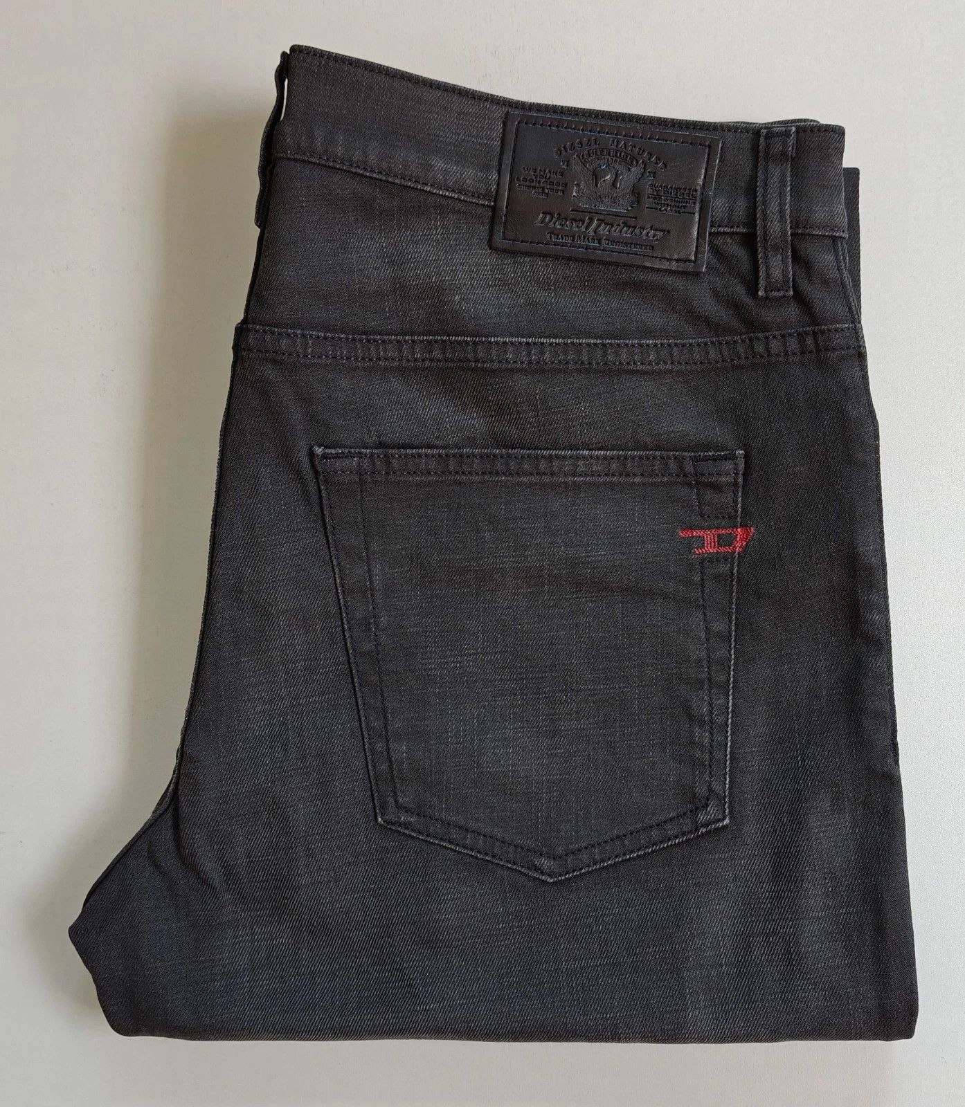 Diesel D-FINING L.34 MENS JEANS T/9538