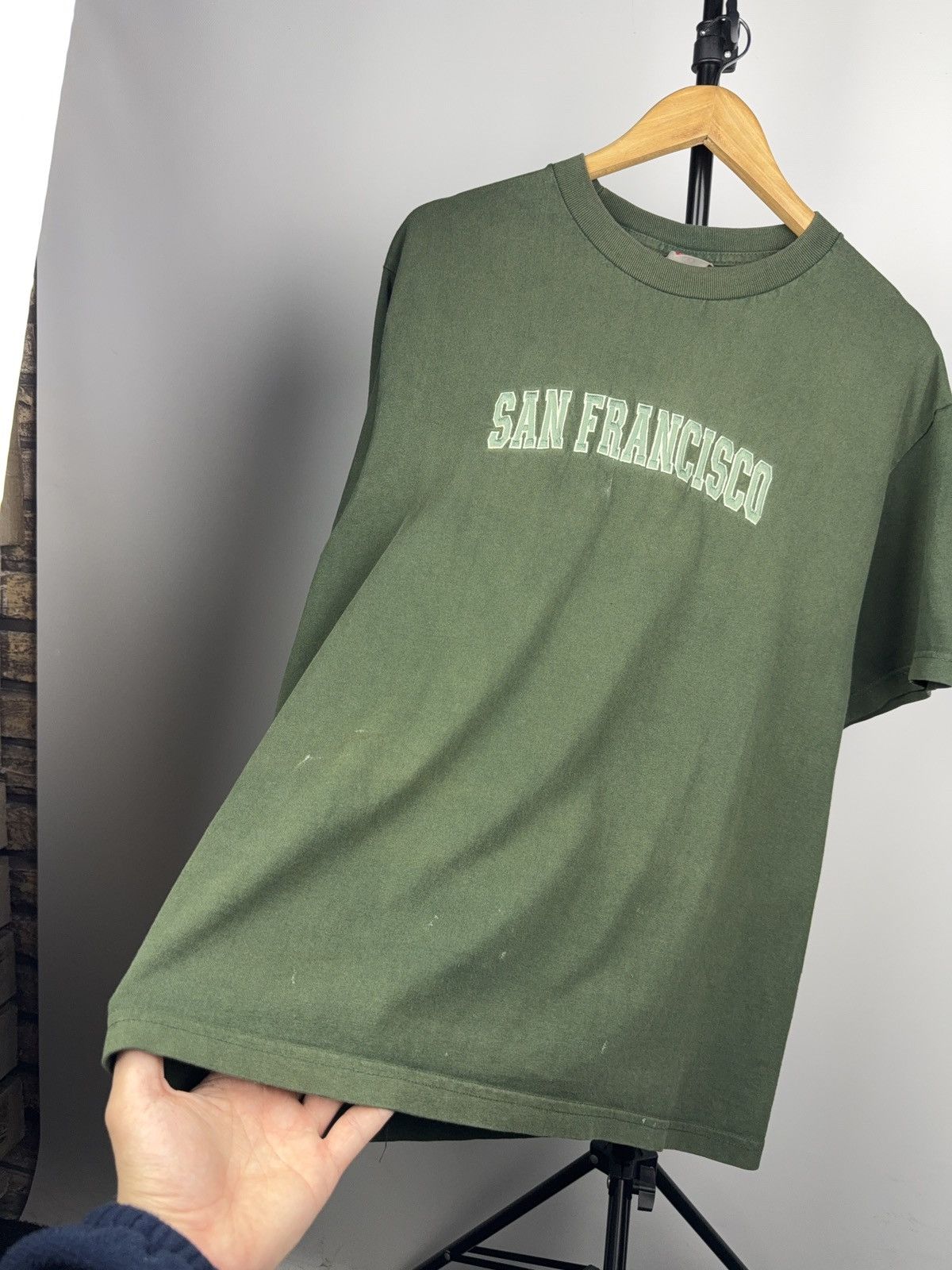 Vintage Vintage 90s San Francisco Graphic Big Logo Y2K Tee USA Size US M / EU 48-50 / 2 - 5 Thumbnail