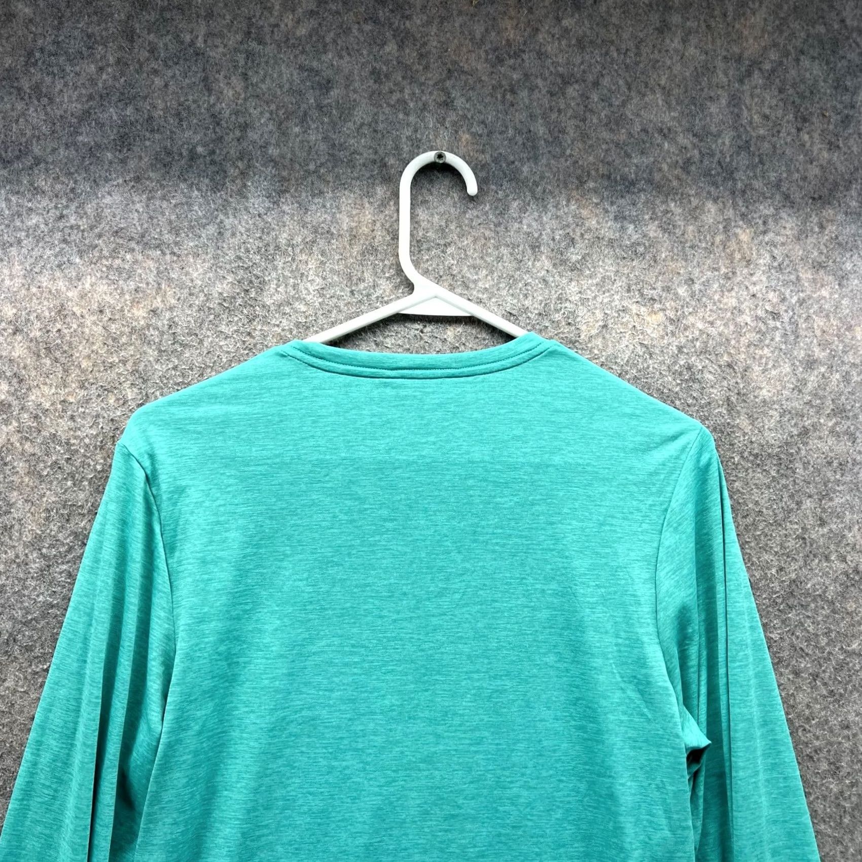 Patagonia VINTAGE Patagonia Shirt Women XS Teal Blue Long Sleeve Crew Neck Solid All Seasons Spring Summer Winter Womens XS Blue Patagonia Shirt Size XS / US 0-2 / IT 36-38 - 2 Thumbnail