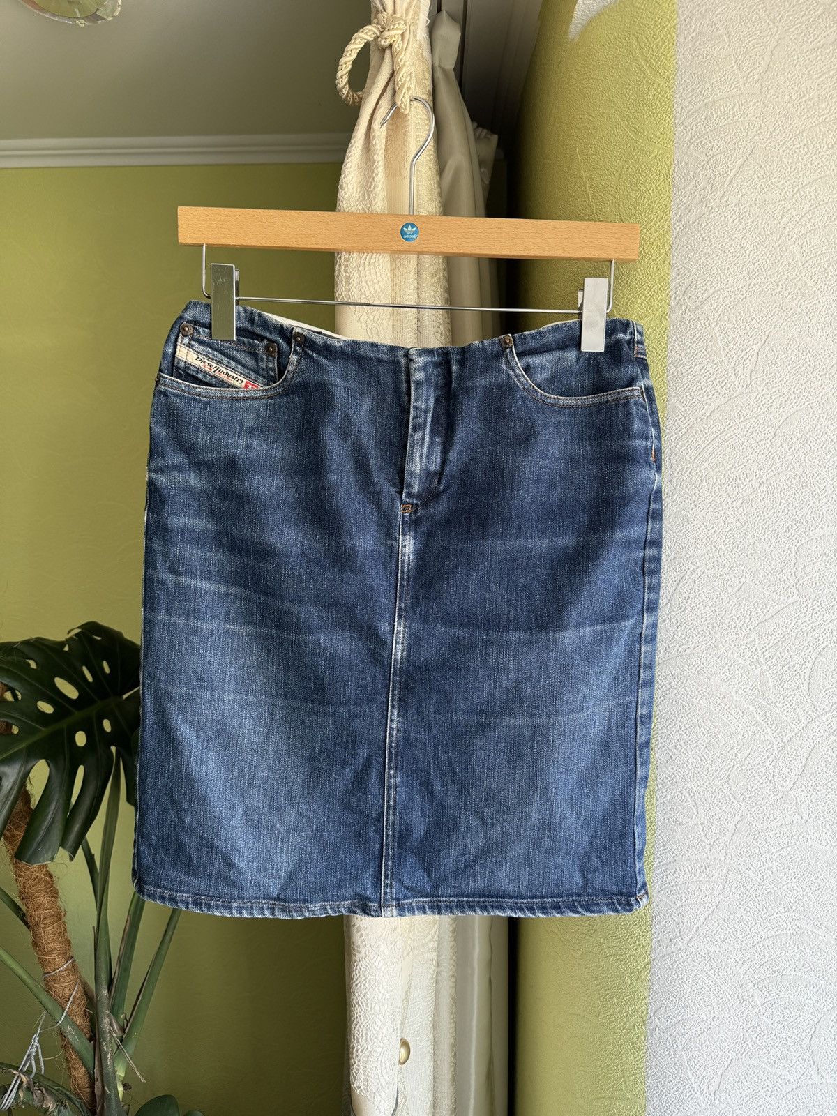 Diesel Vintage Diesel Low Waist Midi Skirt Denim Size 30" / US 8 / IT 44 - 1 Thumbnail