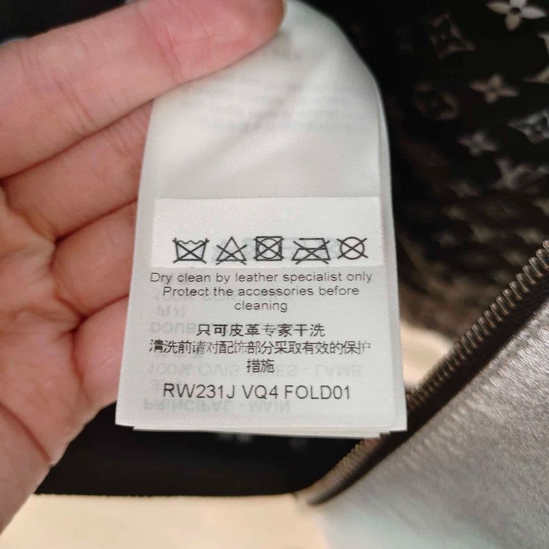 Louis Vuitton Louis Vuitton Yayoi Kusama Sleeveless Dress with Silver Met Size XS / US 0-2 / IT 36-38 - 4 Thumbnail