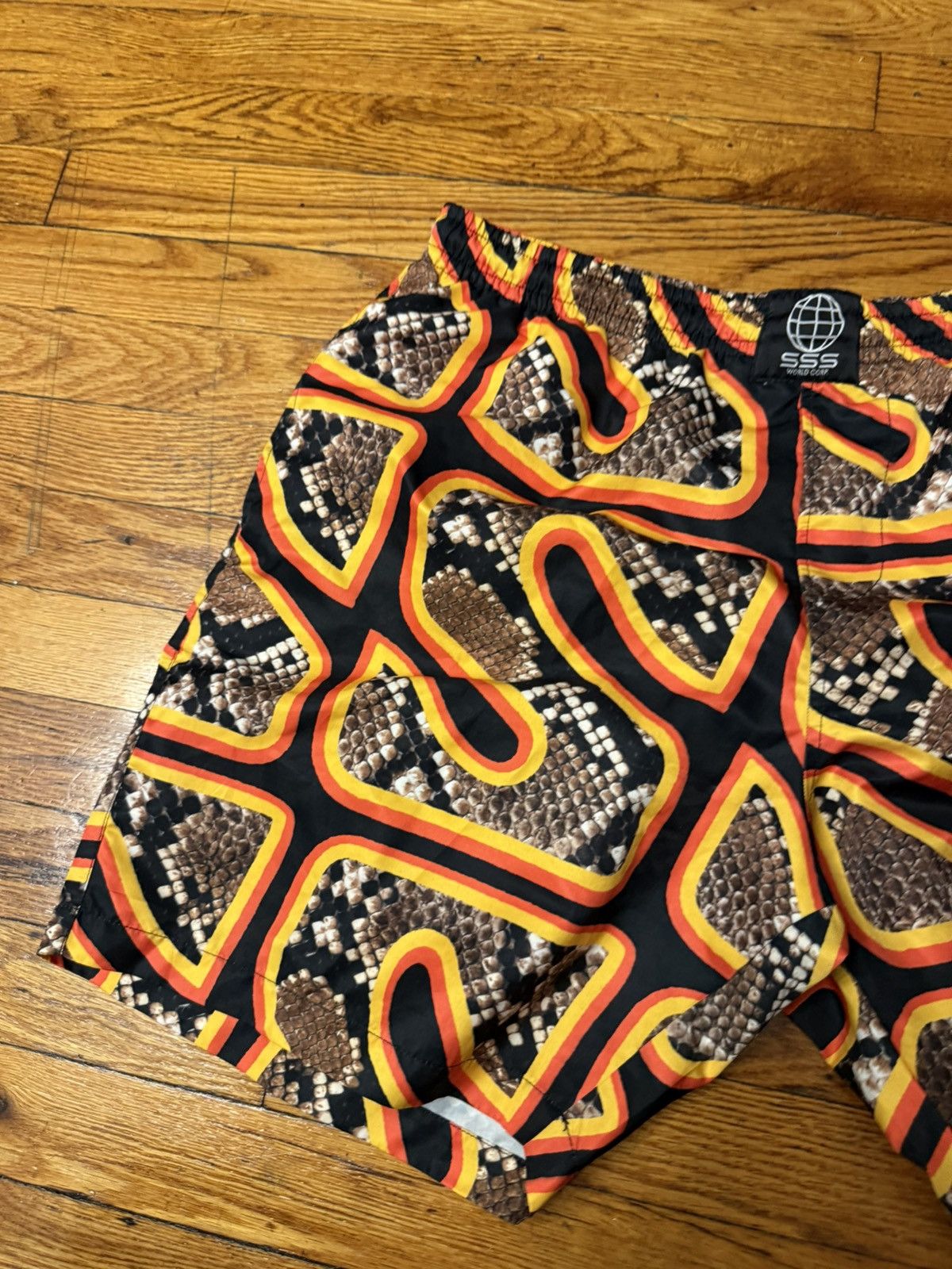 SSS World Corp SSS world Corp Phyton Snake Swim Trunk Shorts Size XL Size US 36 / EU 52 - 2 Thumbnail