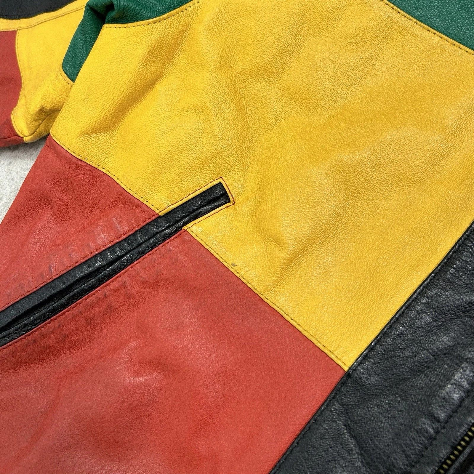 Vintage VTG MICHAEL HOBAN RASTA ZION LEATHER BOMBER JACKET SIZE M Size US M / EU 48-50 / 2 - 11 Thumbnail
