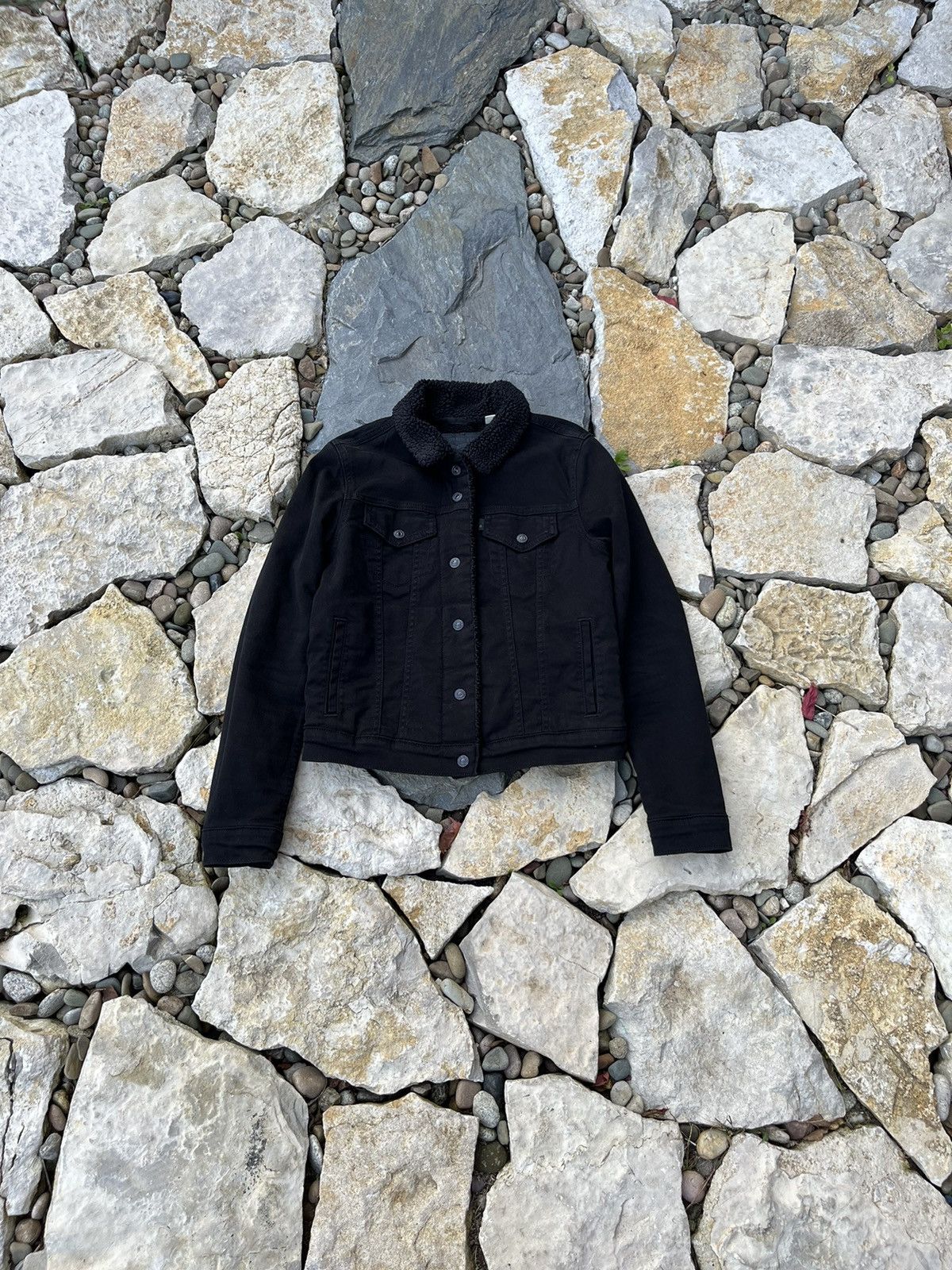 Levi's Levi’s sherpa trucker jacket denim full black levis gothic Size S / US 4 / IT 40 - 1 Thumbnail