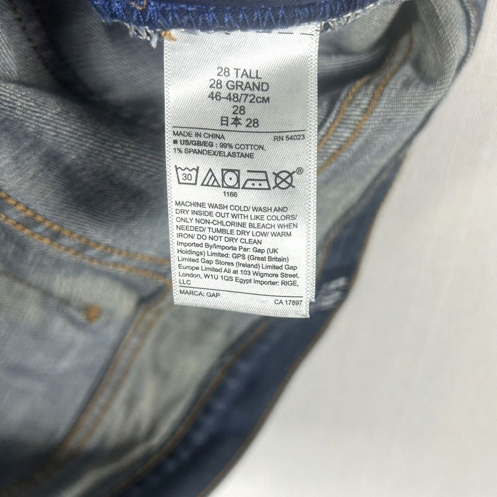 Gap Gap Jeans 5" ShortS 28 Tall Blue Cutoff Boyfriend Medium Wash Mid Rise Denim Women Adult RegularRise Denim Shorts Size 28" / US 6 / IT 42 - 4 Thumbnail