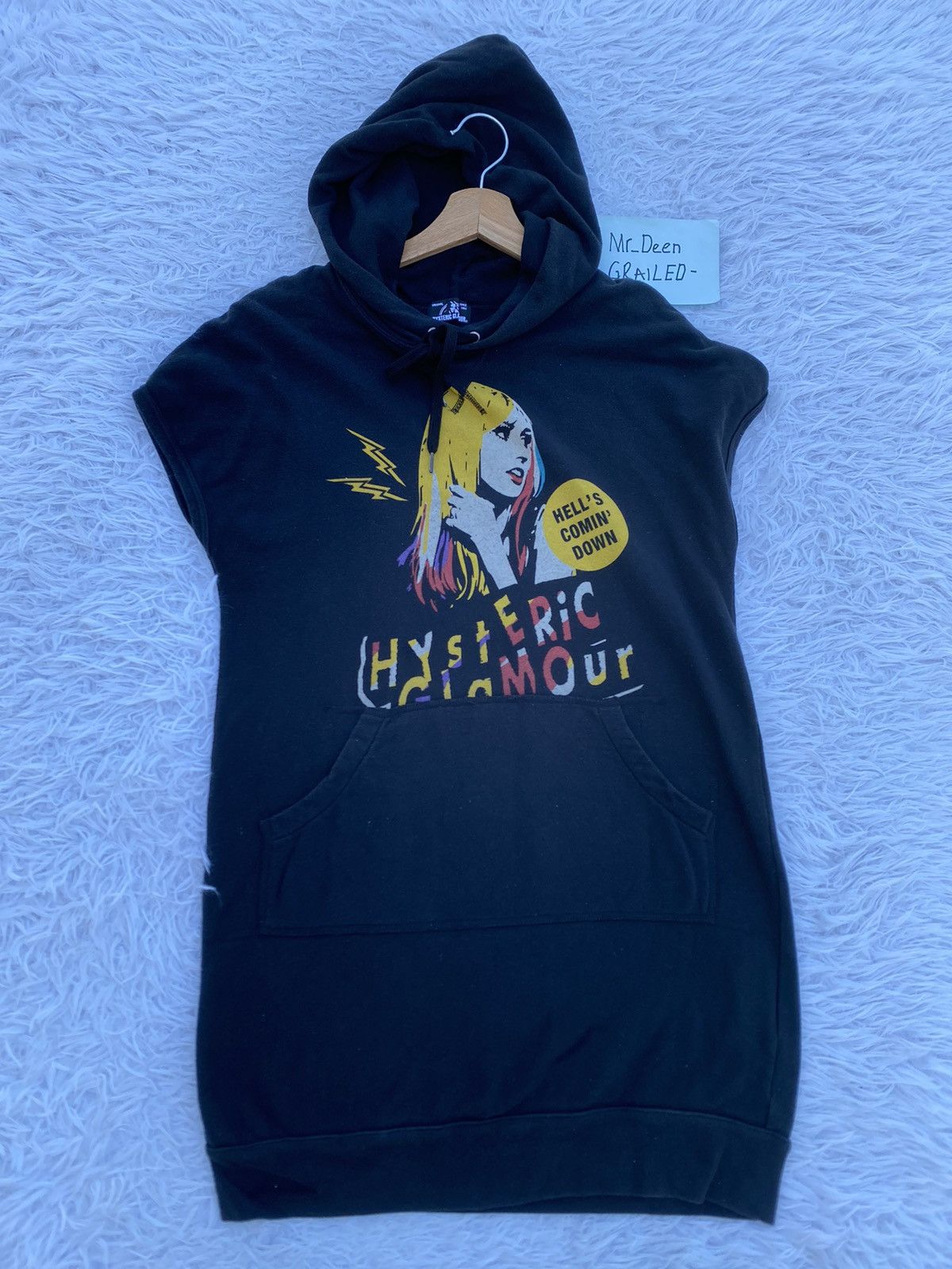 Hysteric Glamour Rare Hysteric Glamour Sleeveless Hooded Hell’s Comim’ Down’ Size US S / EU 44-46 / 1 - 7 Thumbnail
