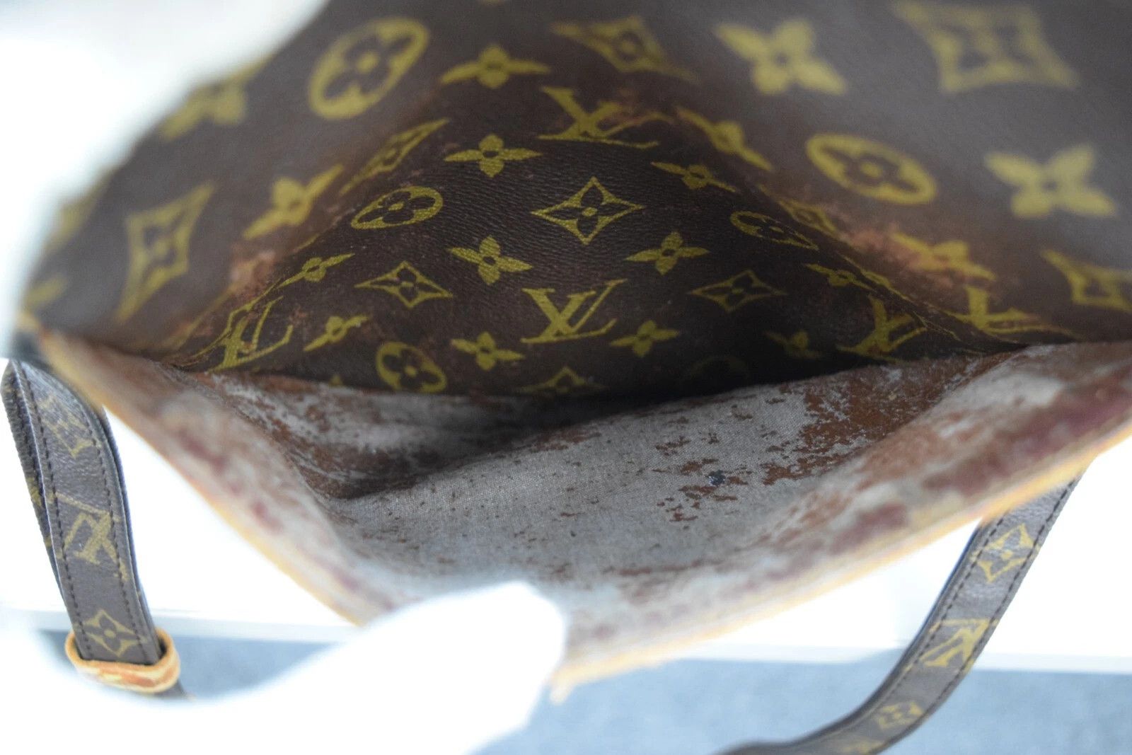Louis Vuitton Auth Louis Vuitton Danube GM Crossbody Bag Monogram M45262 Size ONE SIZE - 17 Thumbnail