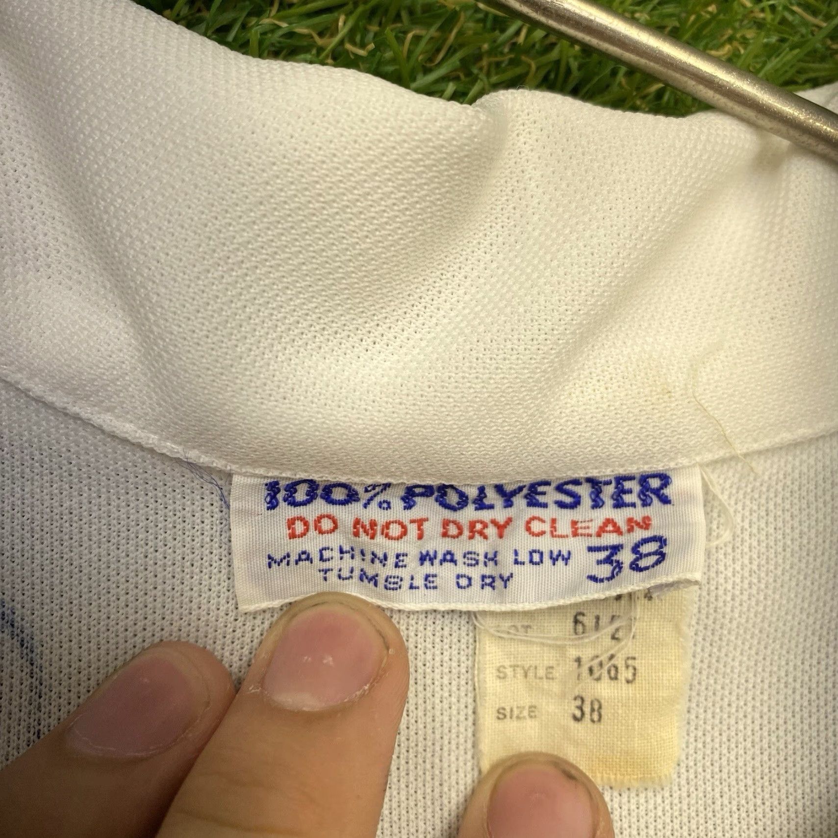 Levi's VINTAGE Levi's Shirt M Womens Ivory 1970s Polyester Silky Disco Geisha Baggy Loose Top Shirt Look: Disco Size M / US 6-8 / IT 42-44 - 5 Thumbnail