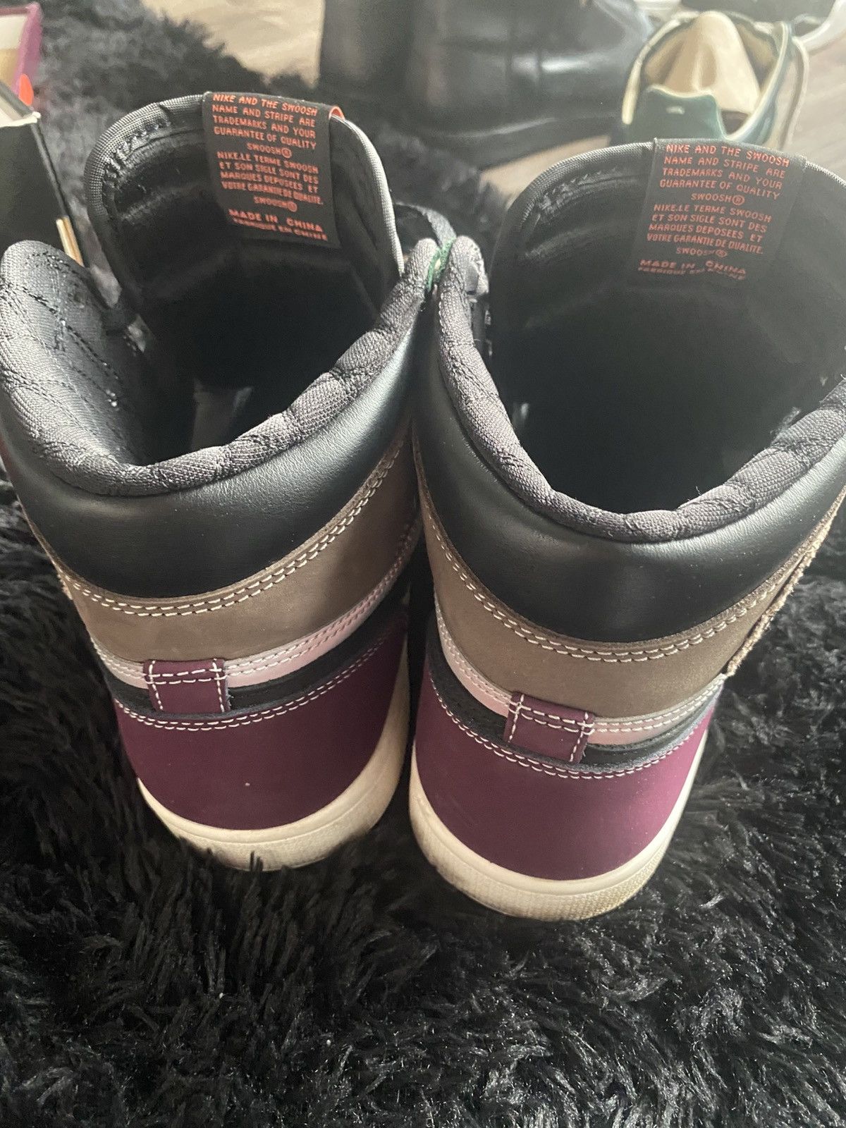 Nike Jordan 1 Retro High OG Size US 8 / EU 41 - 5 Thumbnail