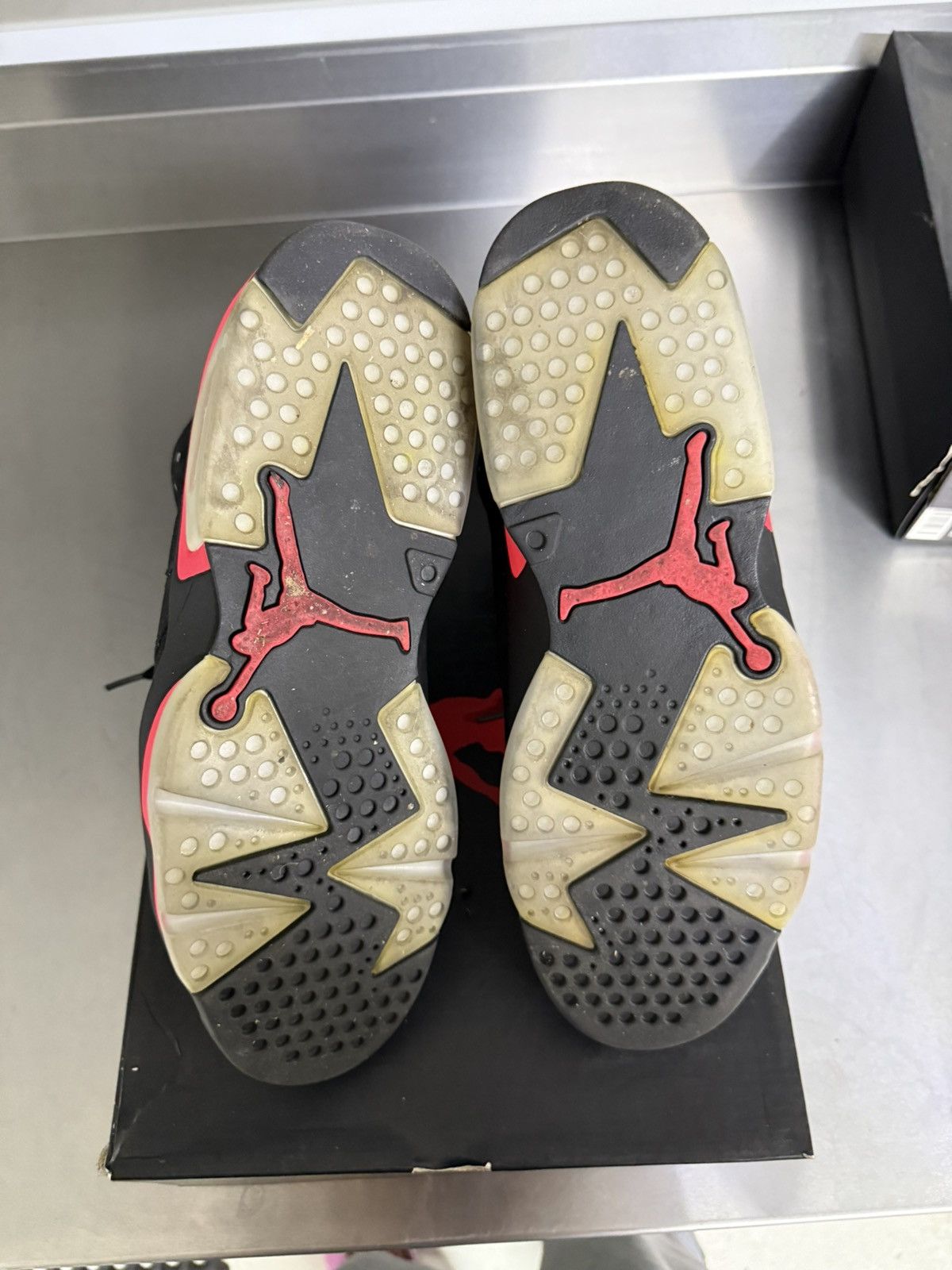 Jordan Brand Jordan 6 infrared black Size US 11 / EU 44 - 6 Thumbnail