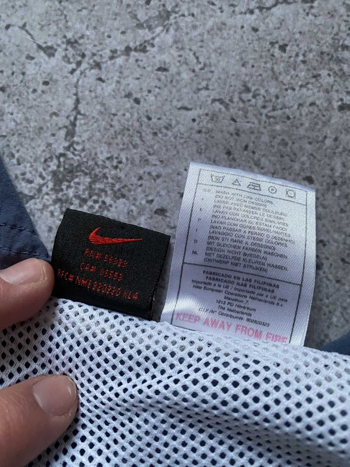 Nike × Vintage Vintage Nike Shorts Y2K Size US 32 / EU 48 - 7 Thumbnail