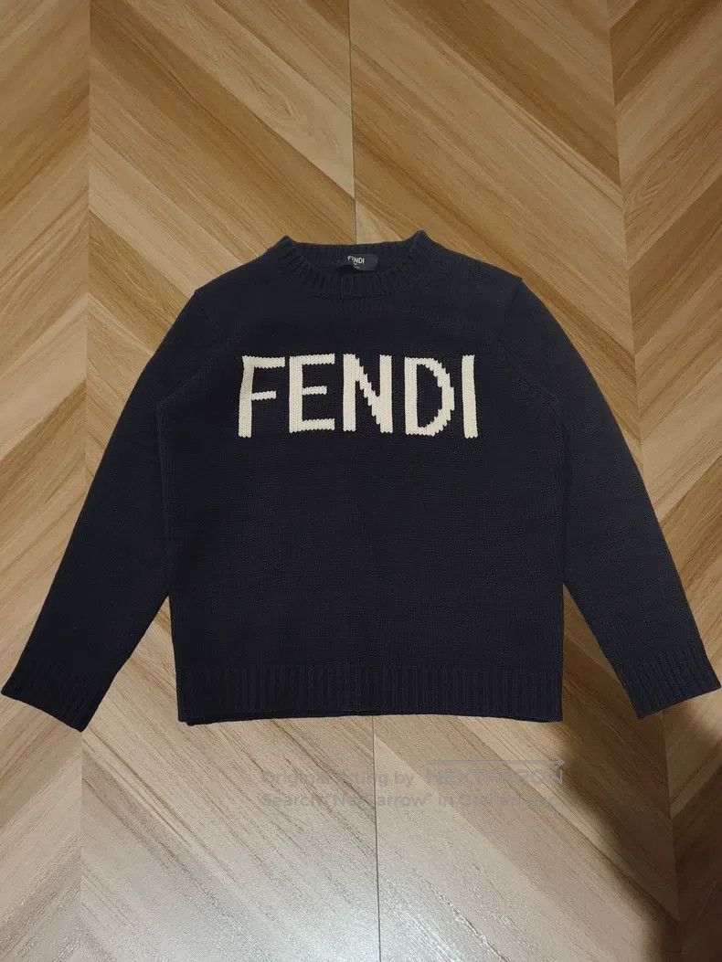 Fendi Fendi Black logo sweater, autumn and winter long-sleeve cr Size US S / EU 44-46 / 1 - 1 Thumbnail