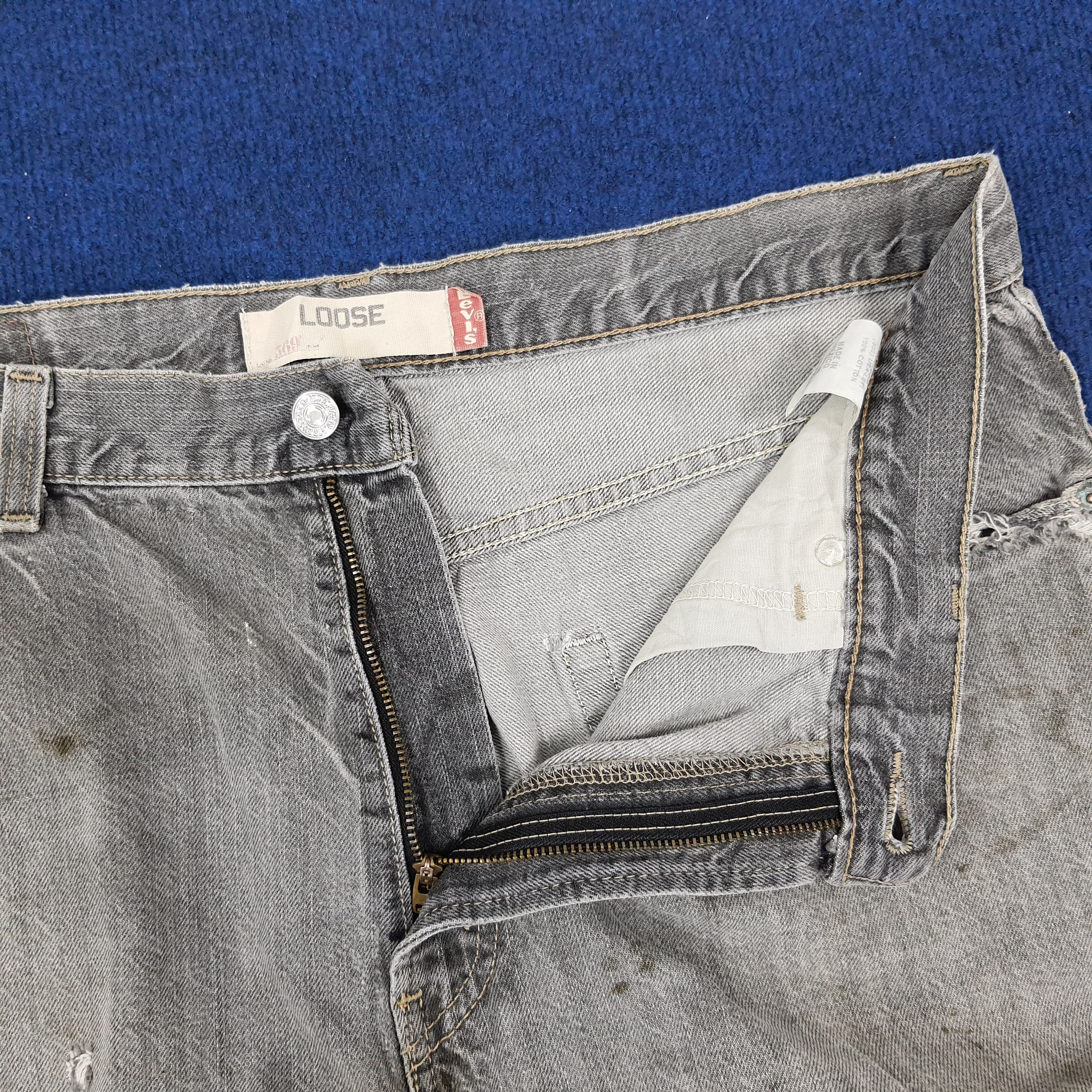 Levi's × Vintage Vintage Levi's 569 Loose Distressed Short Jeans Size US 36 / EU 52 - 5 Thumbnail