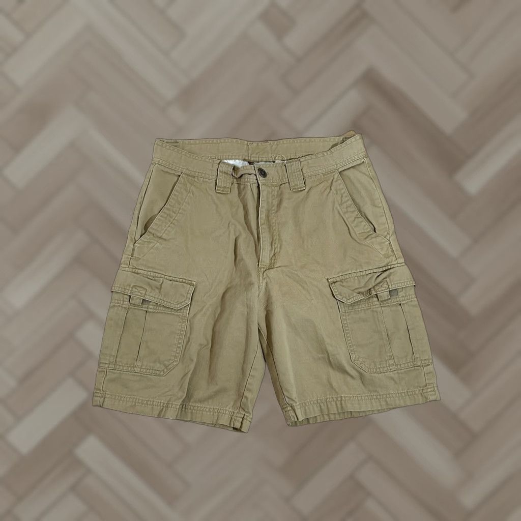 Vintage Mens Columbia Cargo Shorts Beige Tan Size 32 Pockets Cargo Pocket Classic Cotton Canvas Navy? Wait. Size US 32 / EU 48 - 1 Thumbnail