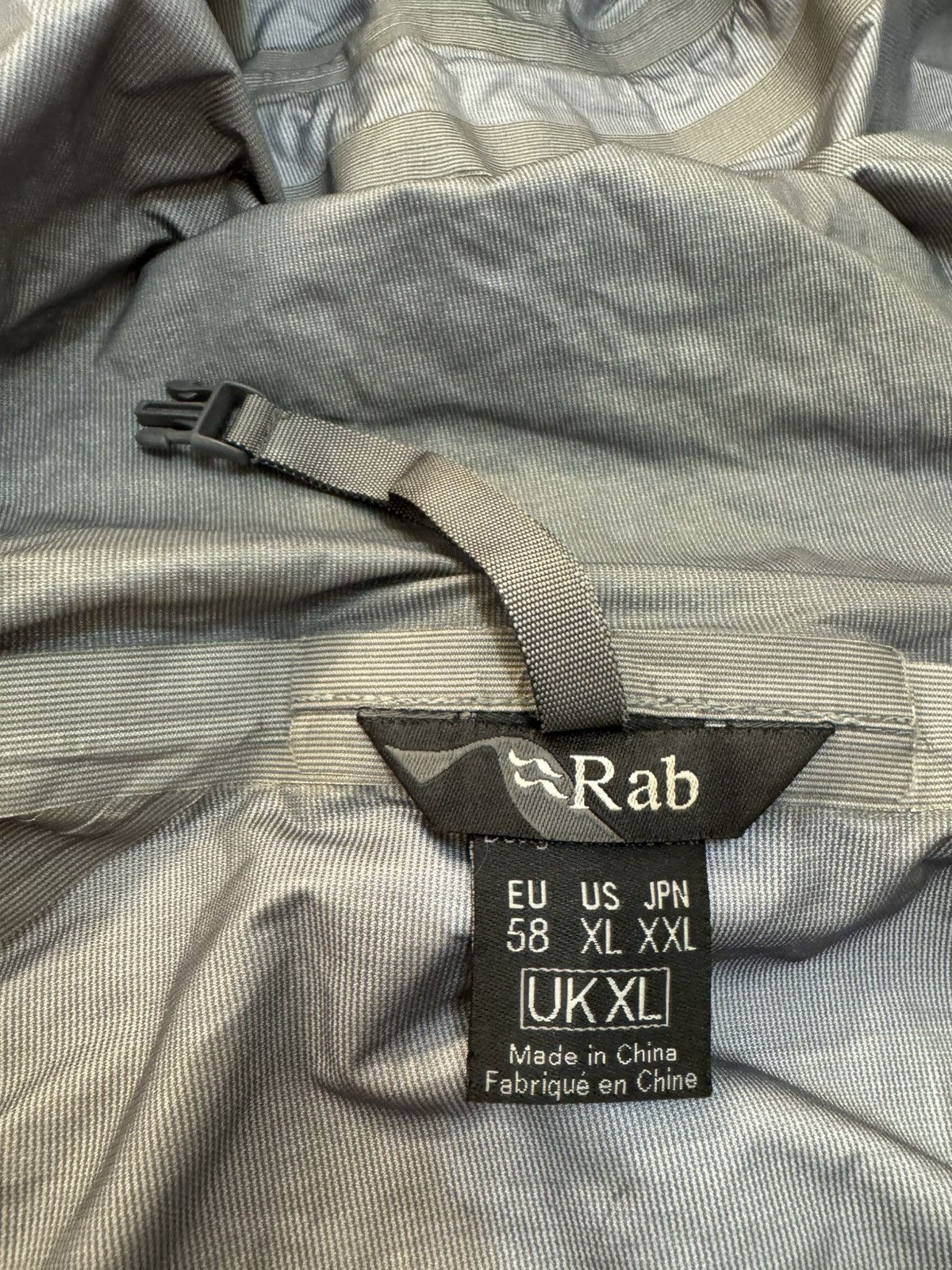 Rab Rab Momentum Jacket Event QWQ-12 Gorpcore Trekking XL Size US XL / EU 56 / 4 - 15 Thumbnail