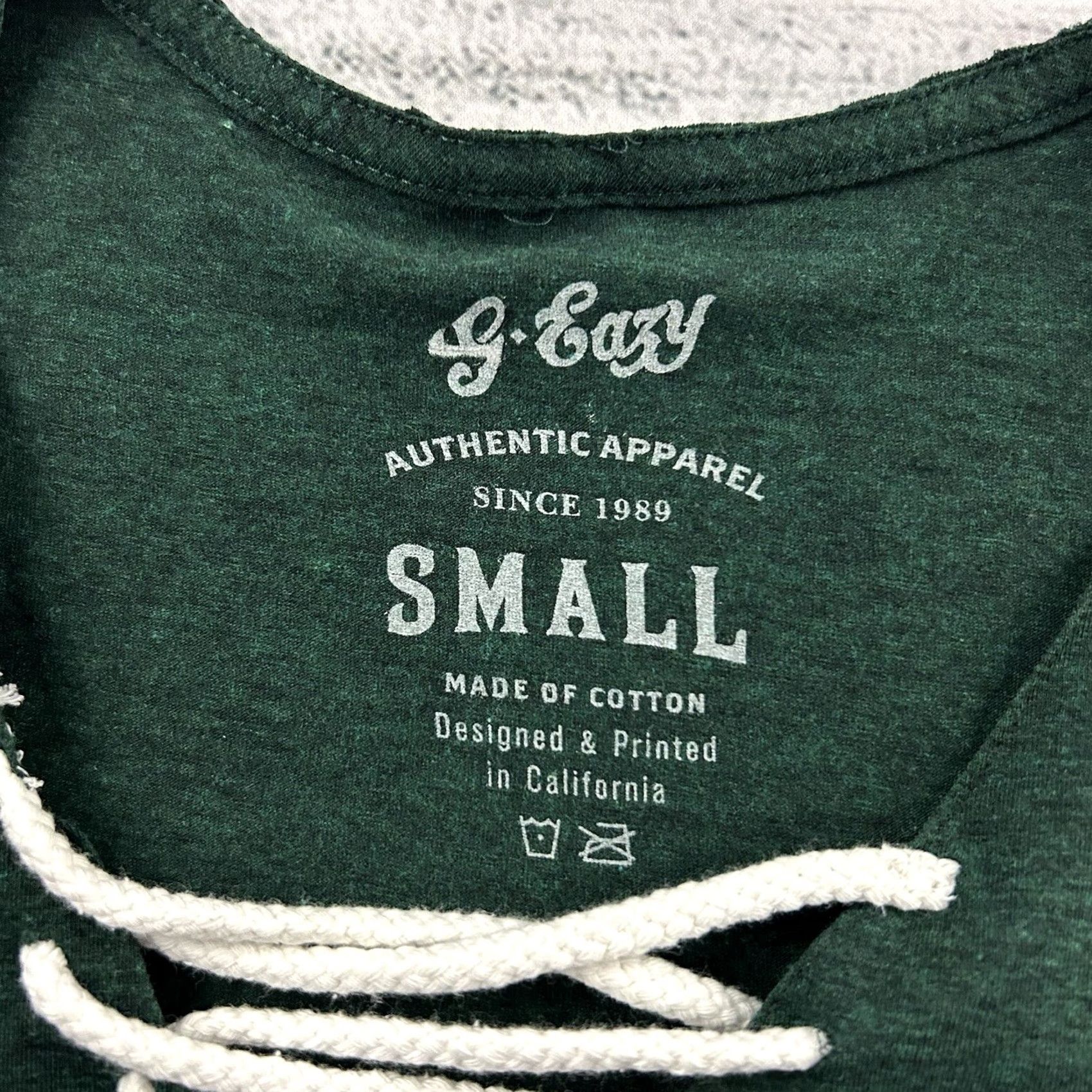 Vintage G-Eazy T-Shirt Womens Small Green Short Sleeve Nike? (Note: Original provided title does not include Nike; cannot add) Size S / US 4 / IT 40 - 5 Thumbnail