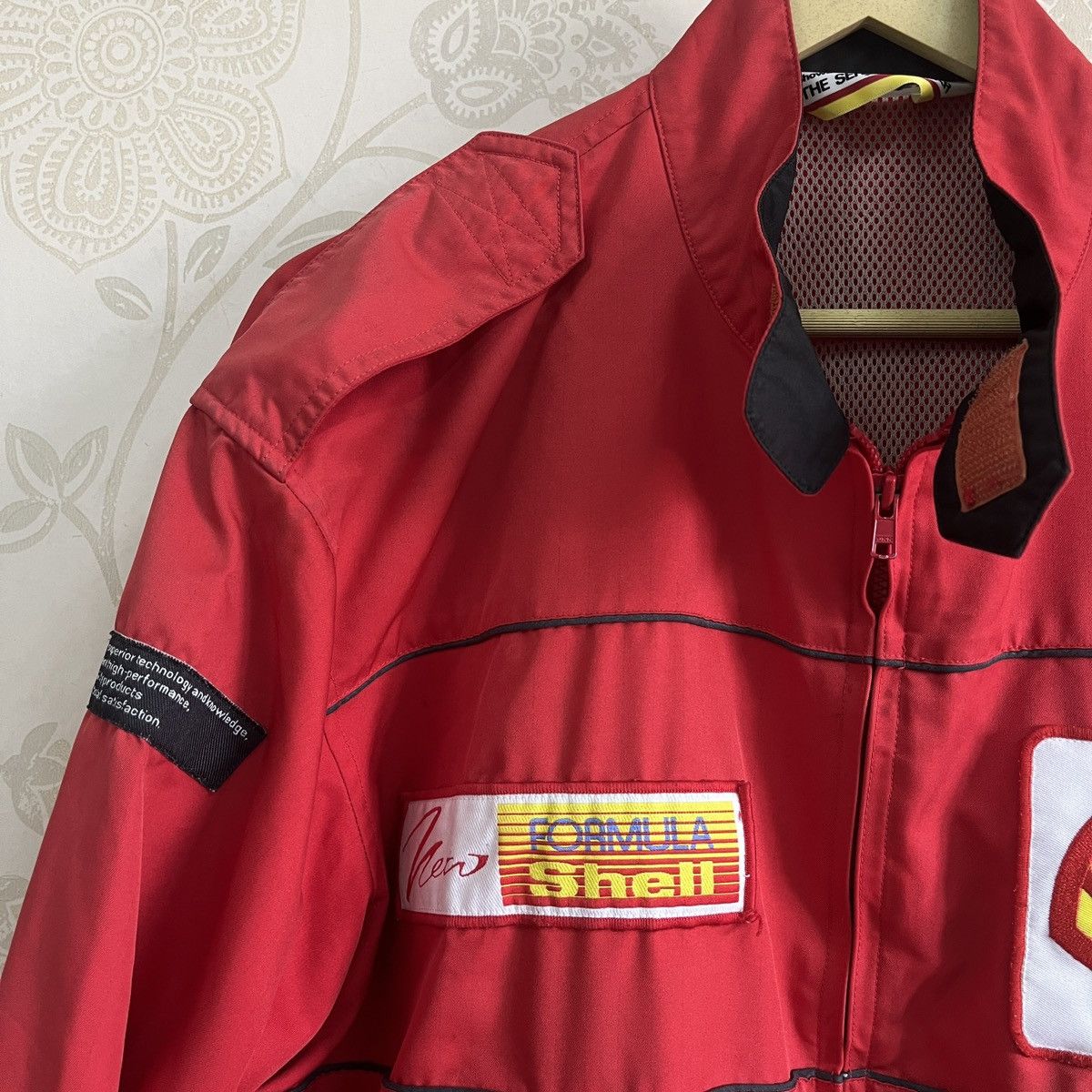 Formula 1 Vintage Japan Formula 1 Shell Workers Dirty Bomber Jacket Size US XL / EU 56 / 4 - 3 Thumbnail