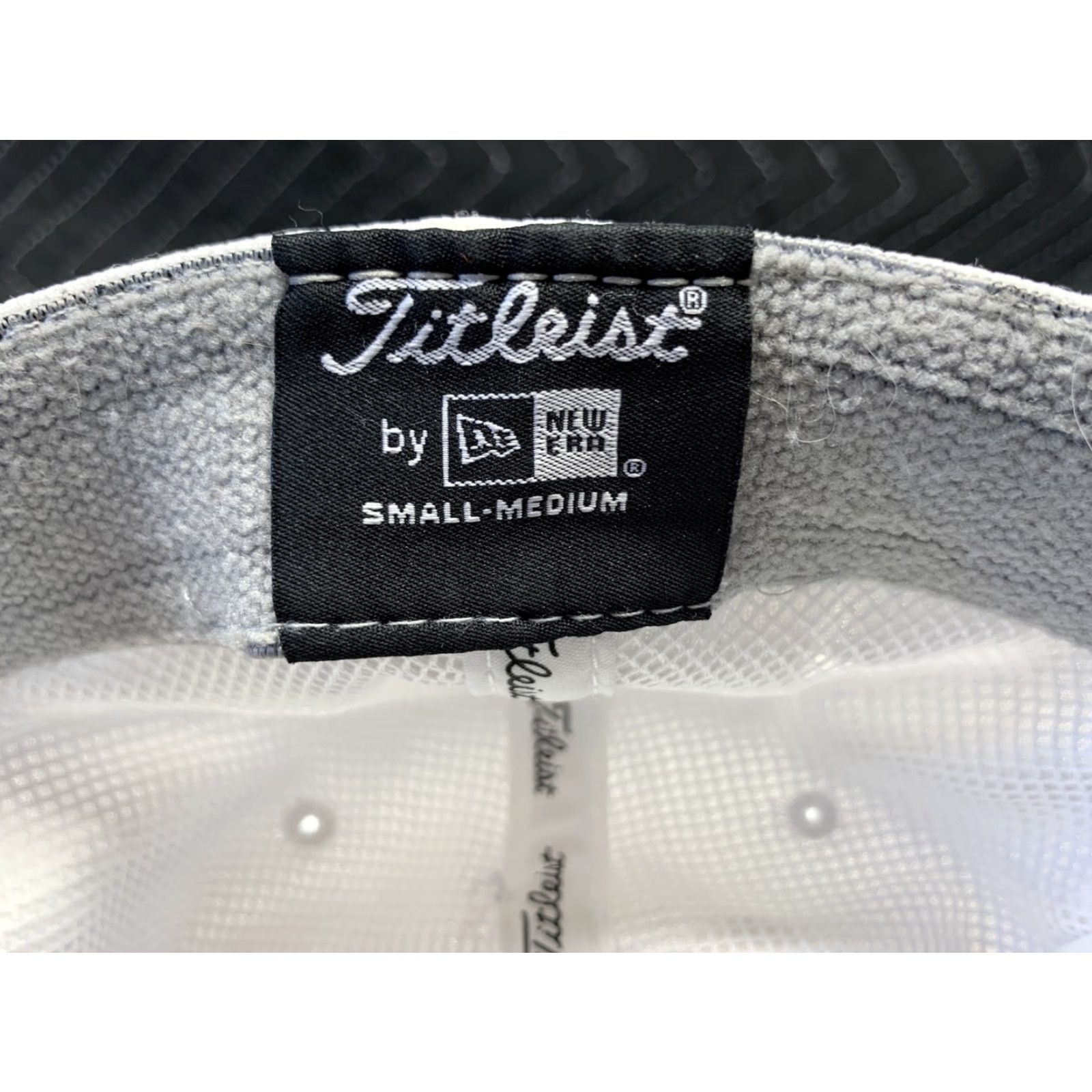 New Era VINTAGE Titleist Golf Cog Hill Dubsdread Baseball Cap - S/M White Unisex Size ONE SIZE - 7 Thumbnail