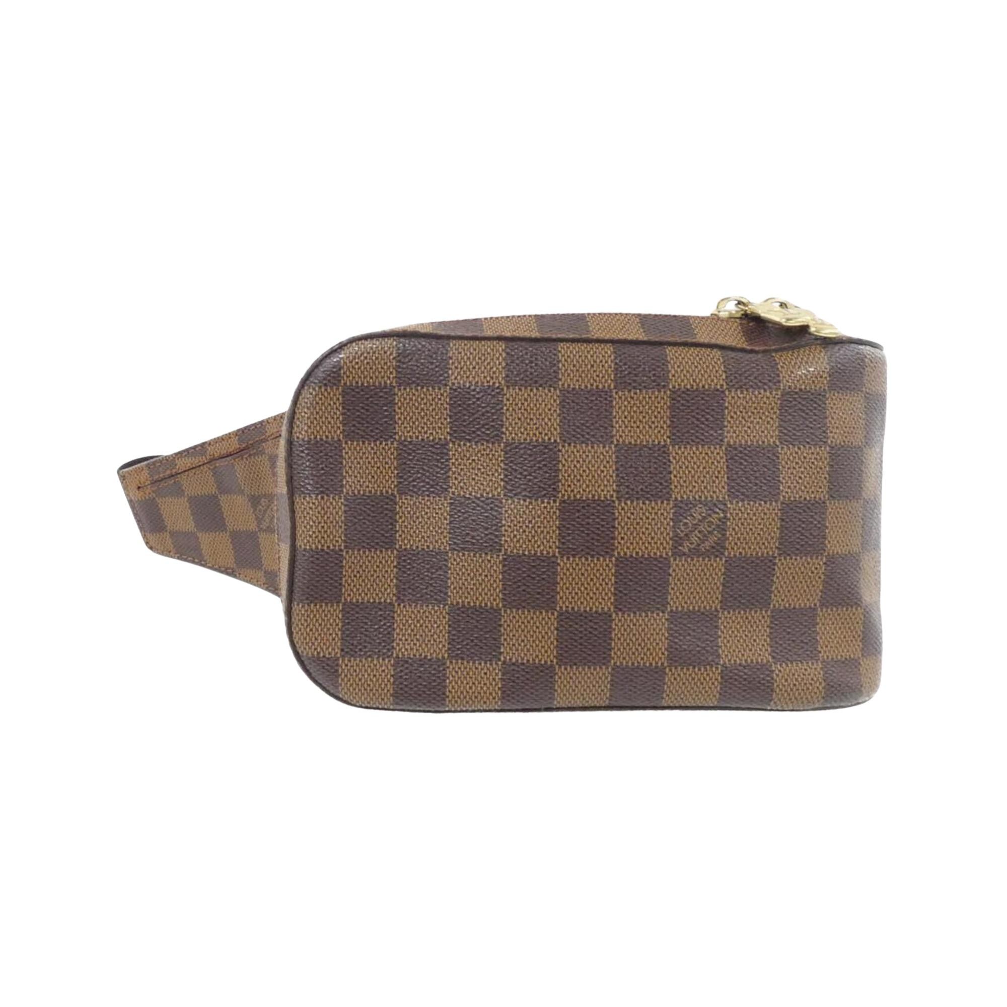 Louis Vuitton Louis Vuitton Geronimos clutch Size ONE SIZE - 1 Thumbnail