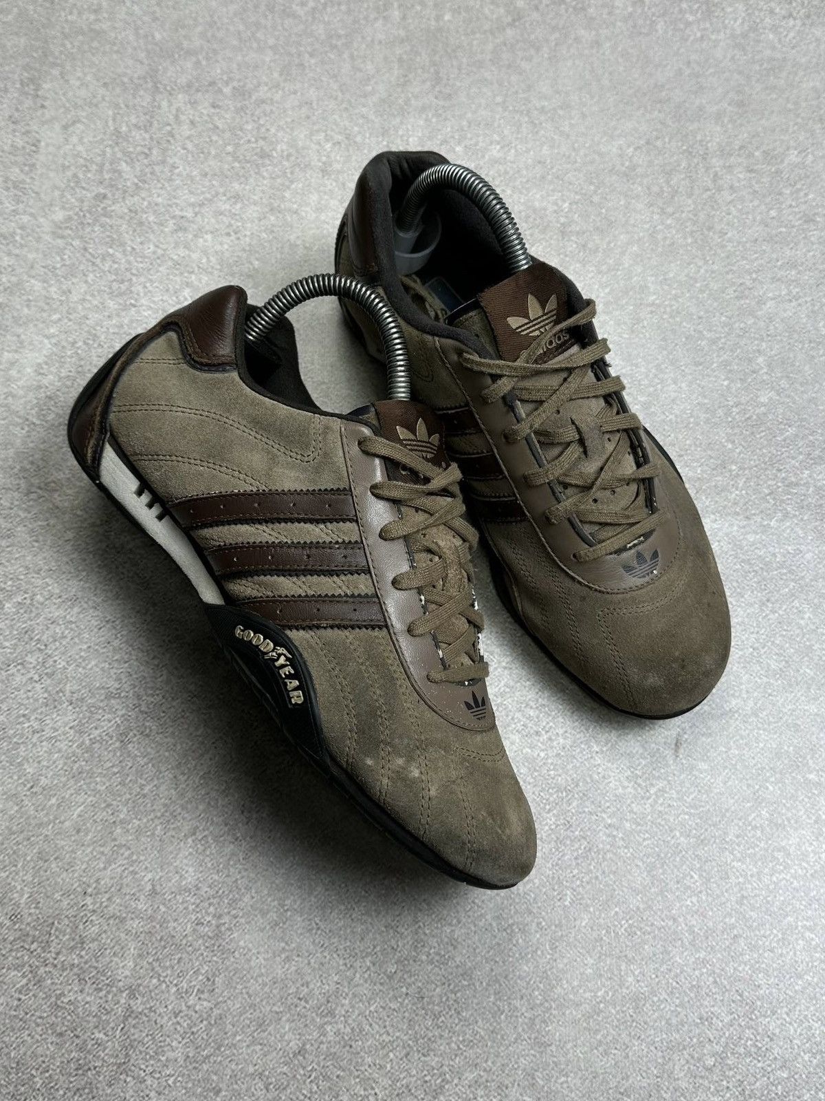 Adidas Vintage Adidas Low Suede Sneakers Rare Y2K Grunge Size US 7 / EU 40 - 2 Thumbnail