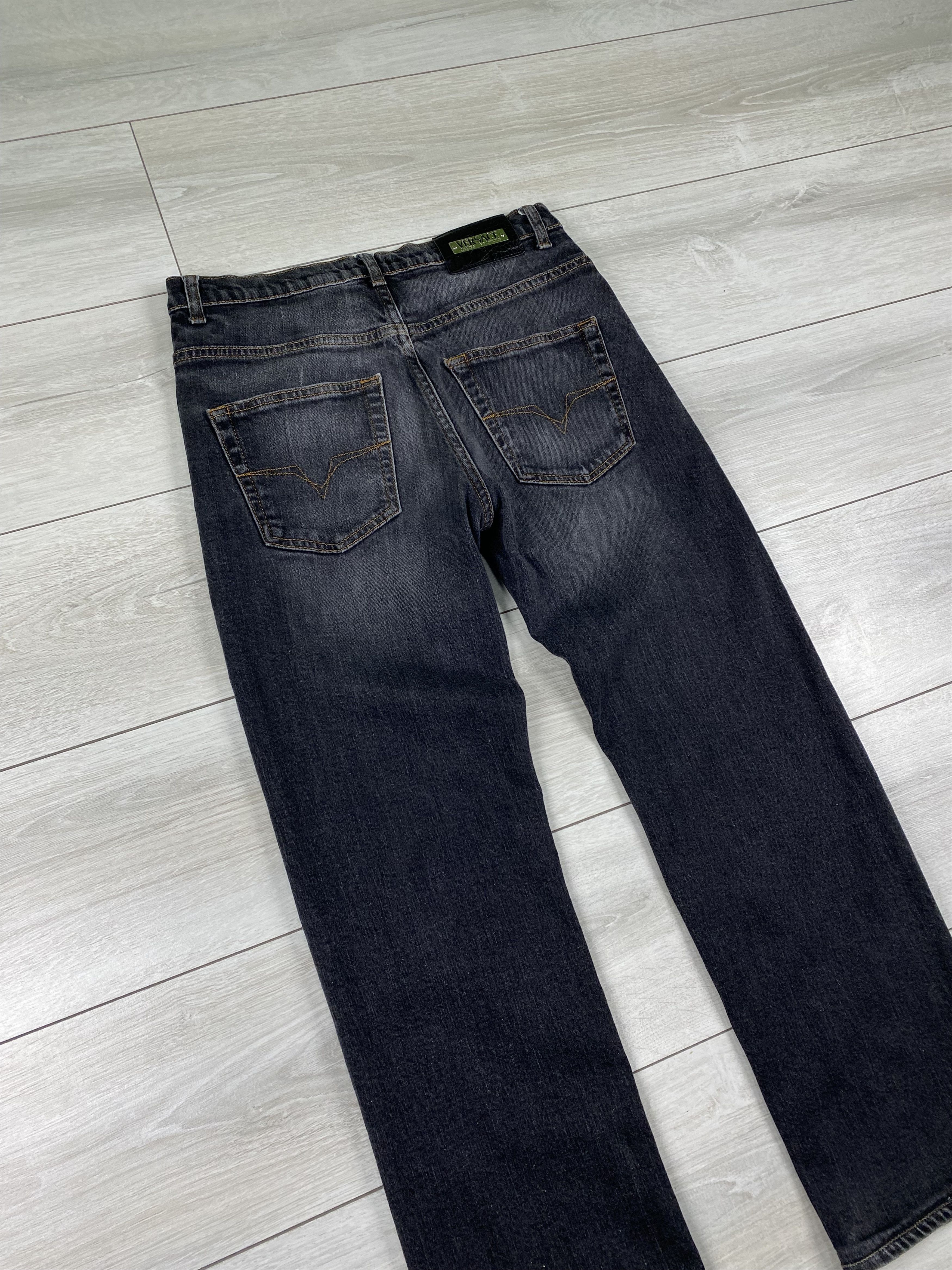 Versace Vintage Versace Jeans Couture Faded Gray Denim Jeans Size 33 Size US 33 - 9 Thumbnail