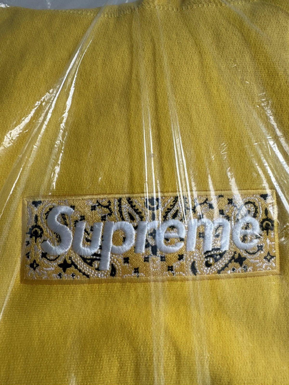 Supreme Supreme bandana box logo Size US XL / EU 56 / 4 - 2 Thumbnail