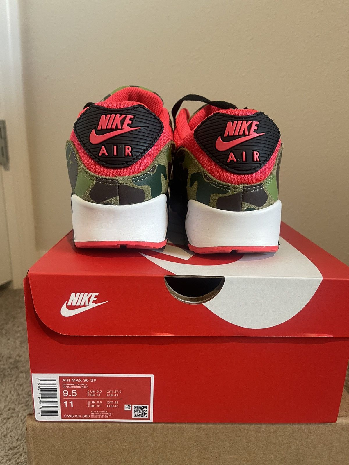 Nike Nike Air Max 90 Reverse Duck Camo Size US 9.5 / EU 42-43 - 4 Thumbnail