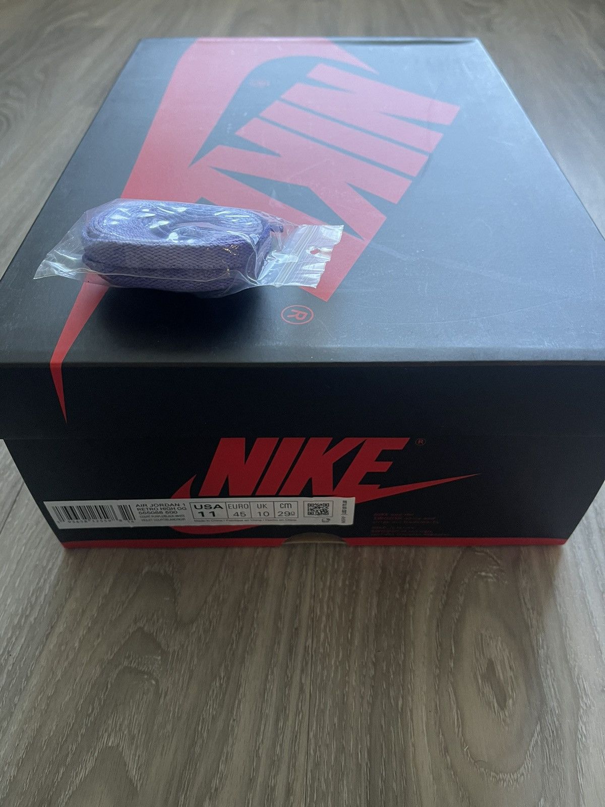 Jordan Brand Air Jordan 1 High OG: Court Purple 2.0 Size US 11 / EU 44 - 7 Thumbnail
