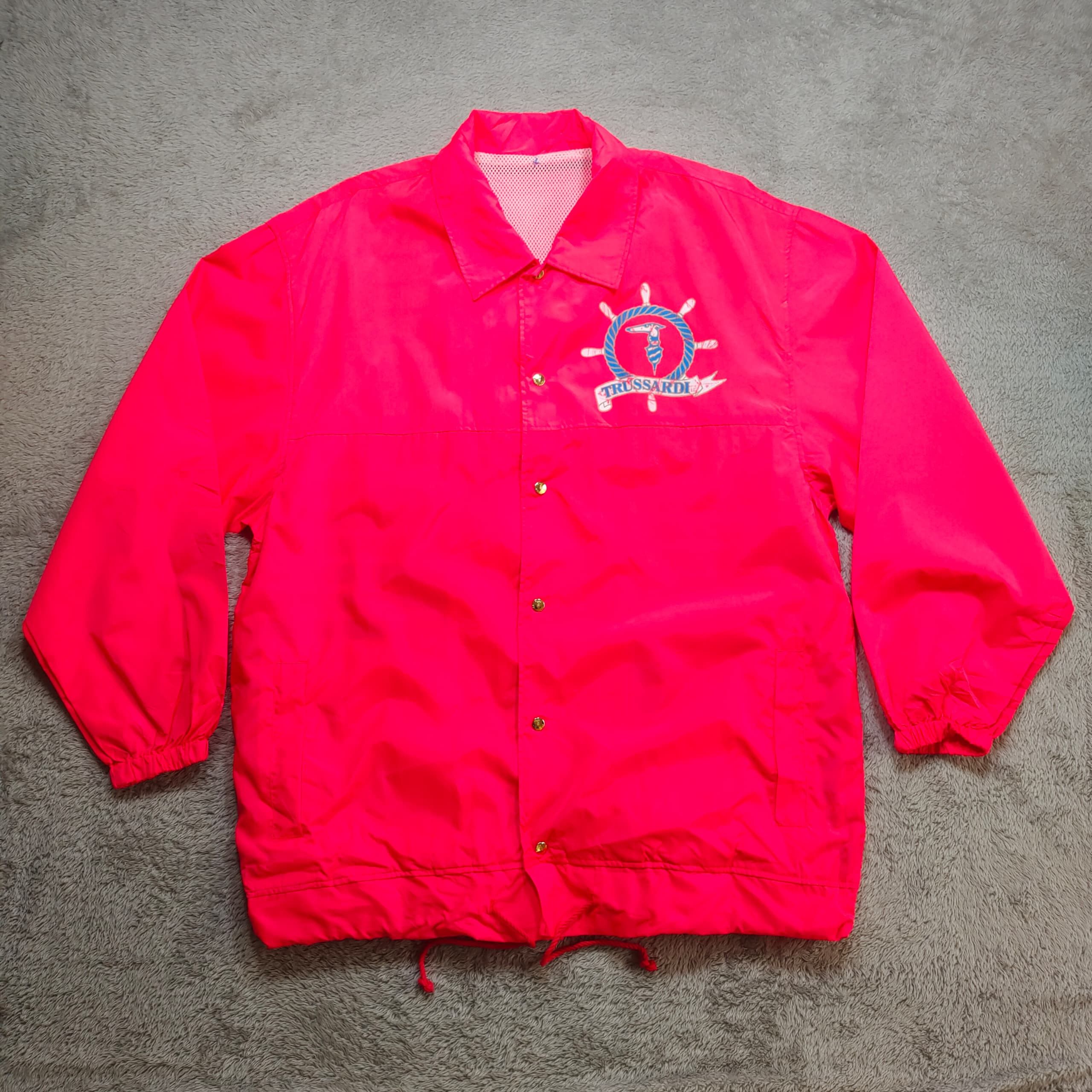 Trussardi Vintage Trussardi Bright Red Greyhound Logo Windbreaker Size US L / EU 52-54 / 3 - 1 Thumbnail