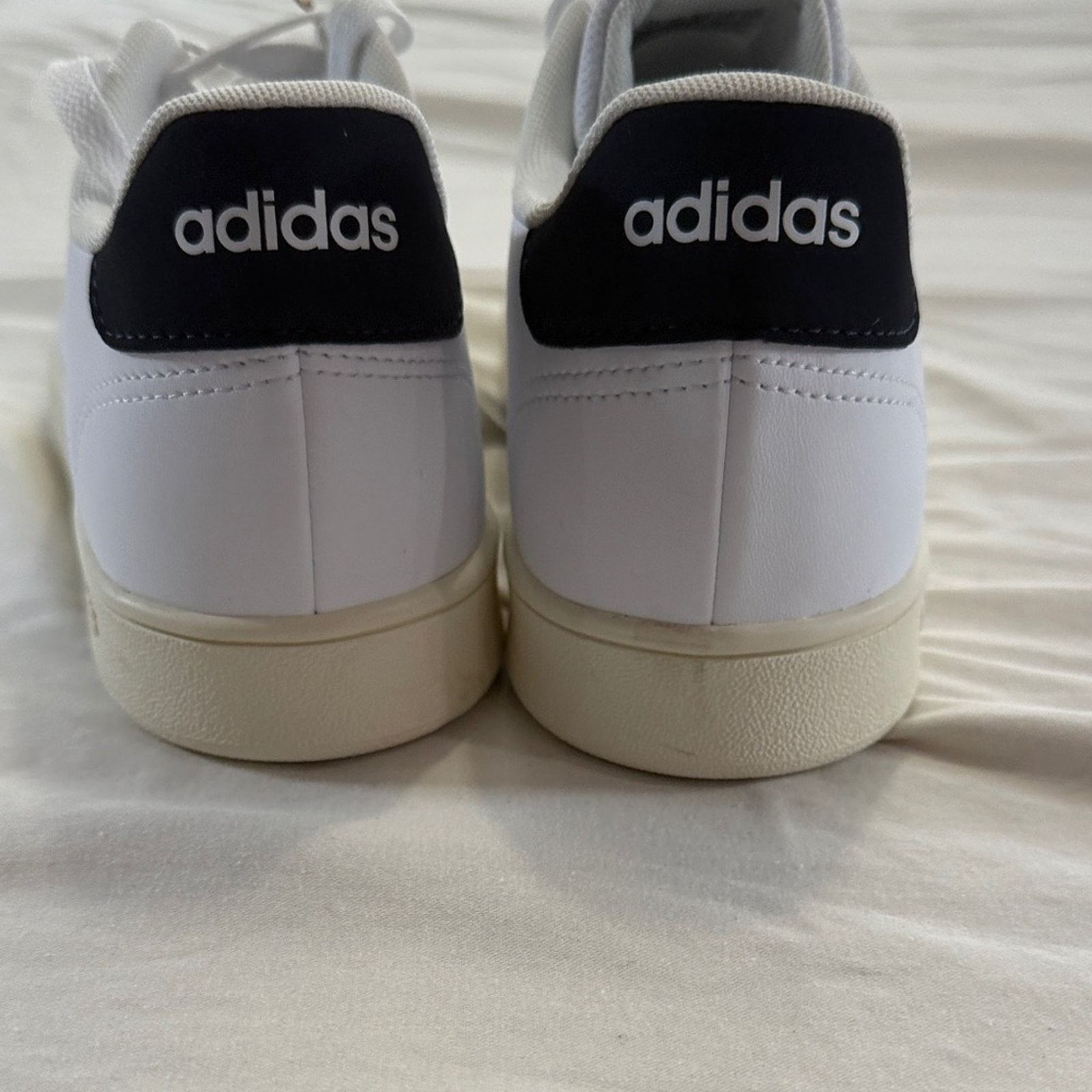Adidas Adidas Men's White Sneakers with Black us mens 7 Size US 7 / EU 40 - 6 Thumbnail