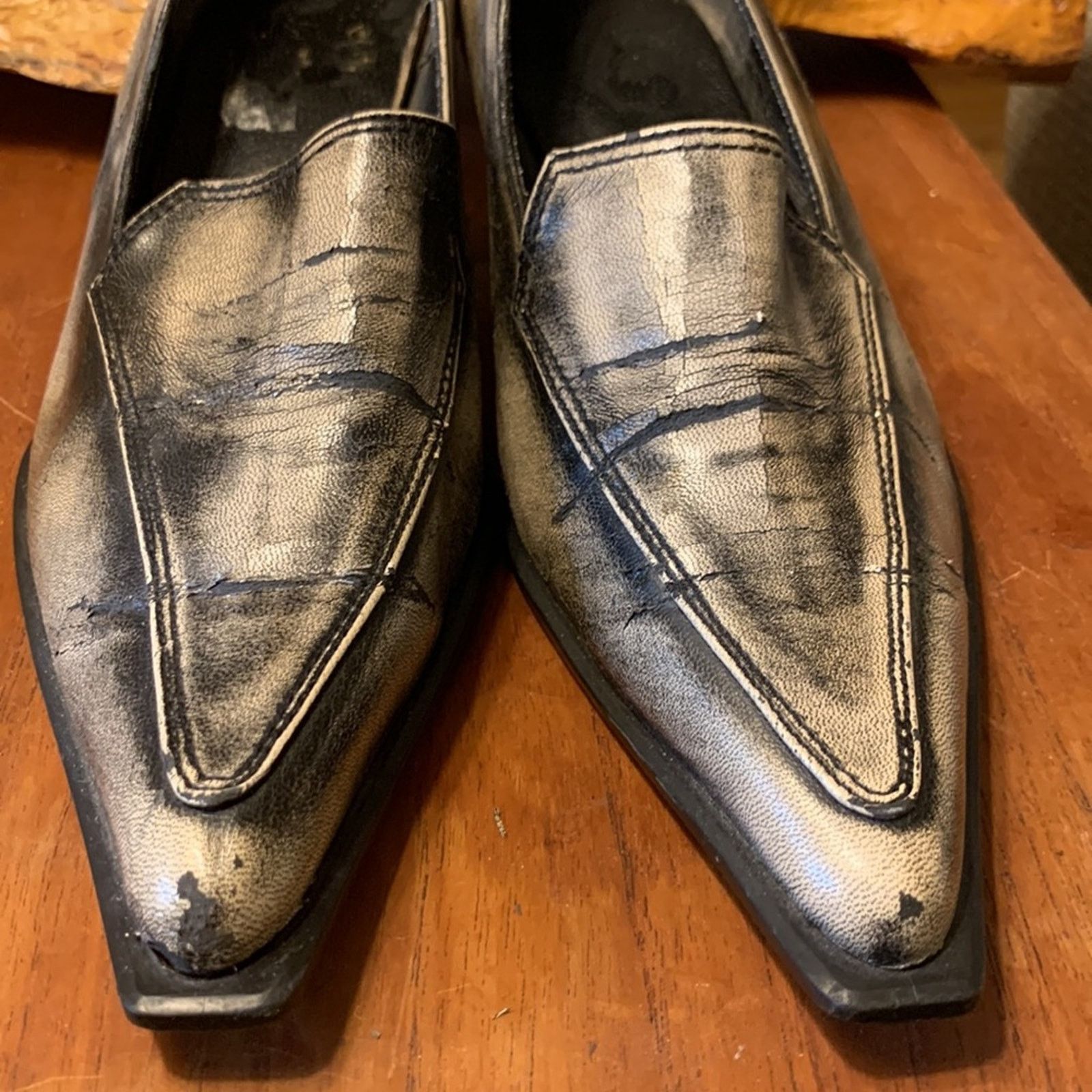 Vintage Rockabilly rock n roll pointy toe distressed loafers Size US 8.5 / IT 38.5 - 10 Thumbnail