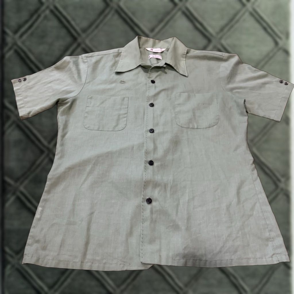 Vintage VINTAGE Pilgrim Shirt Button Front Green Size M Cotton 1960s-70s Shirt Mens Rockabilly Shirts Regular Long Sleeve Button-Front Green Mens Size US M / EU 48-50 / 2 - 1 Thumbnail