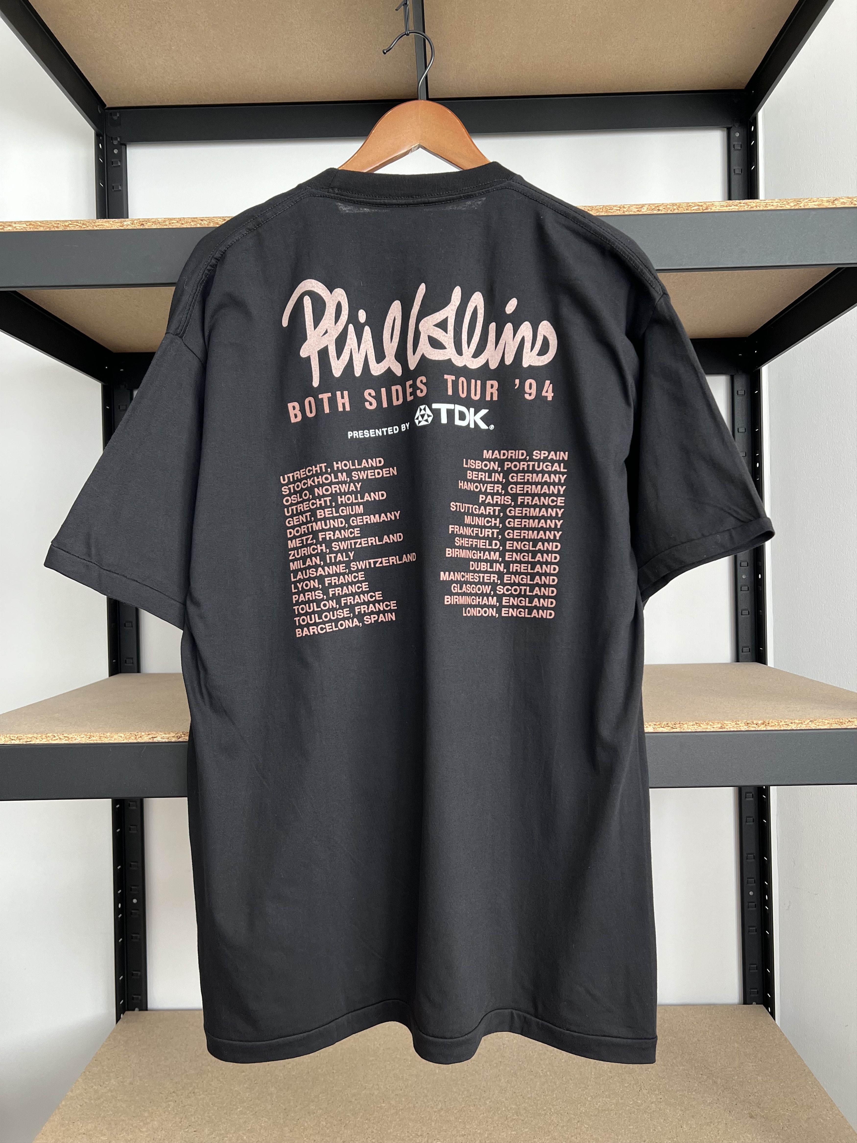 Band Tees Vintage 1994 Phil Collins Both Sides Tour TDK T-shirt Size US XL / EU 56 / 4 - 2 Thumbnail