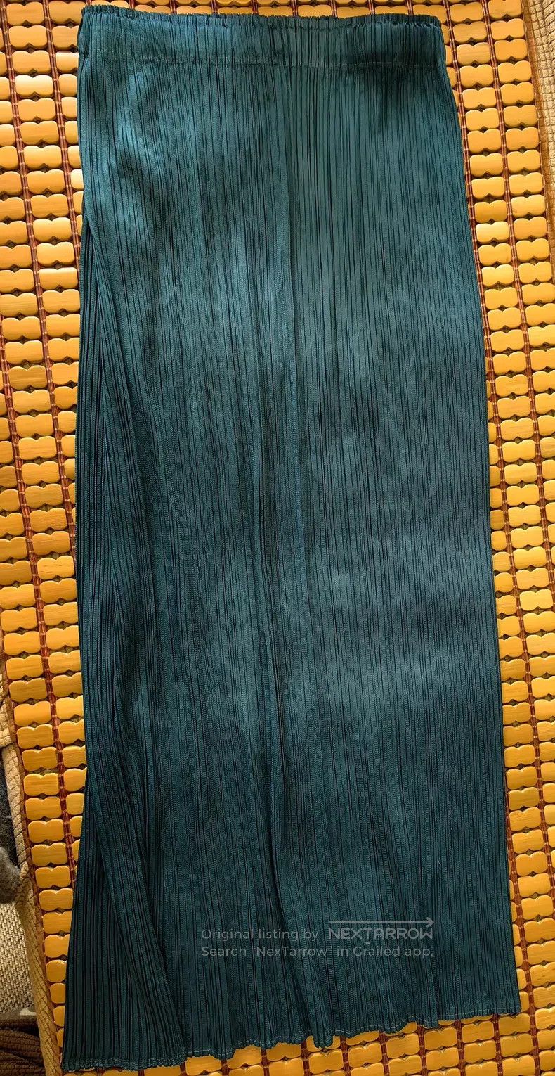 Issey Miyake Issey Miyake size:3 Green Midi Skirt Size 31" - 1 Thumbnail