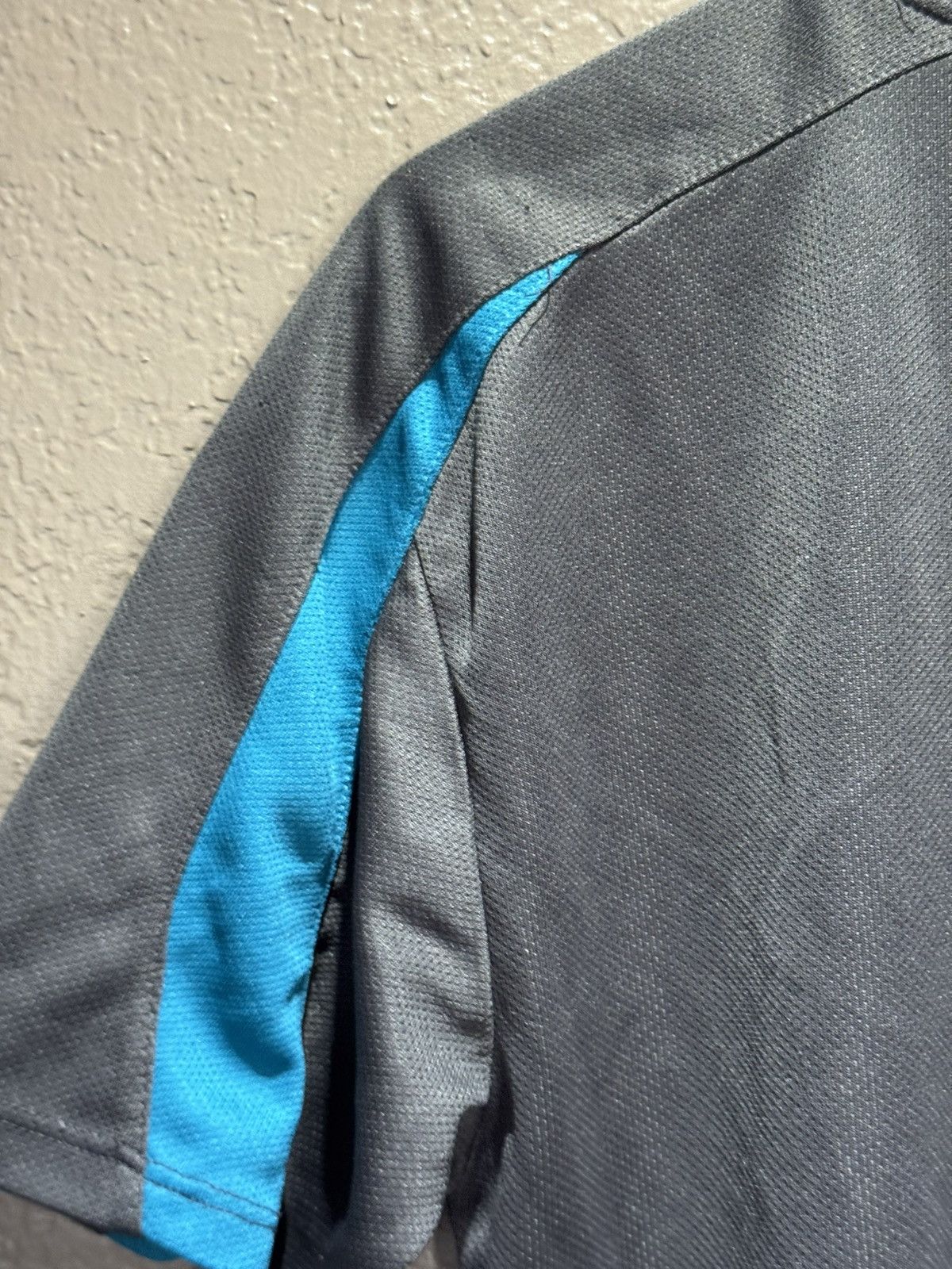 NHL Sharks Dark Grey Workout Shirt Medium Size US M / EU 48-50 / 2 - 7 Thumbnail