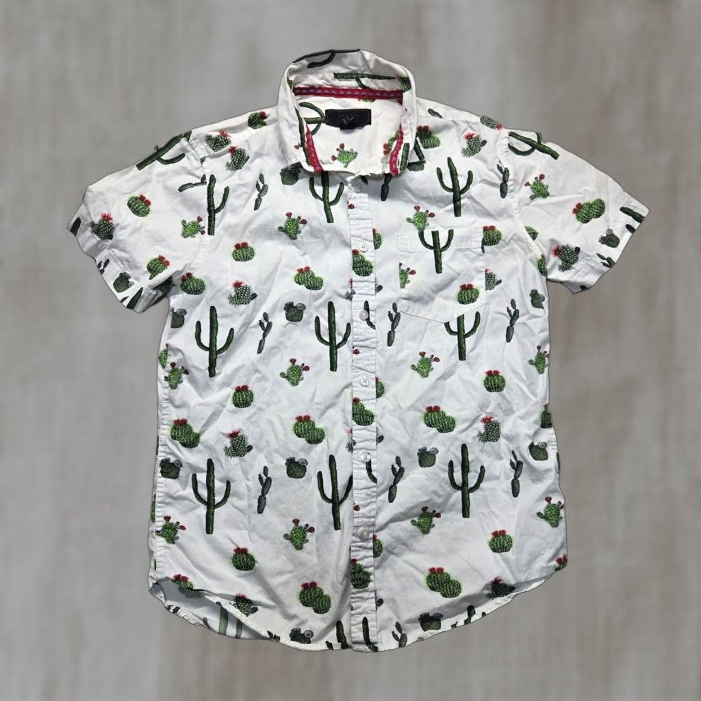 Vintage Vintage Cactus Men’s Short Sleeve Button-Up Shirt Small White Casual Graphic Print Season: Spring Summer Fall Men Size US S / EU 44-46 / 1 - 1 Thumbnail