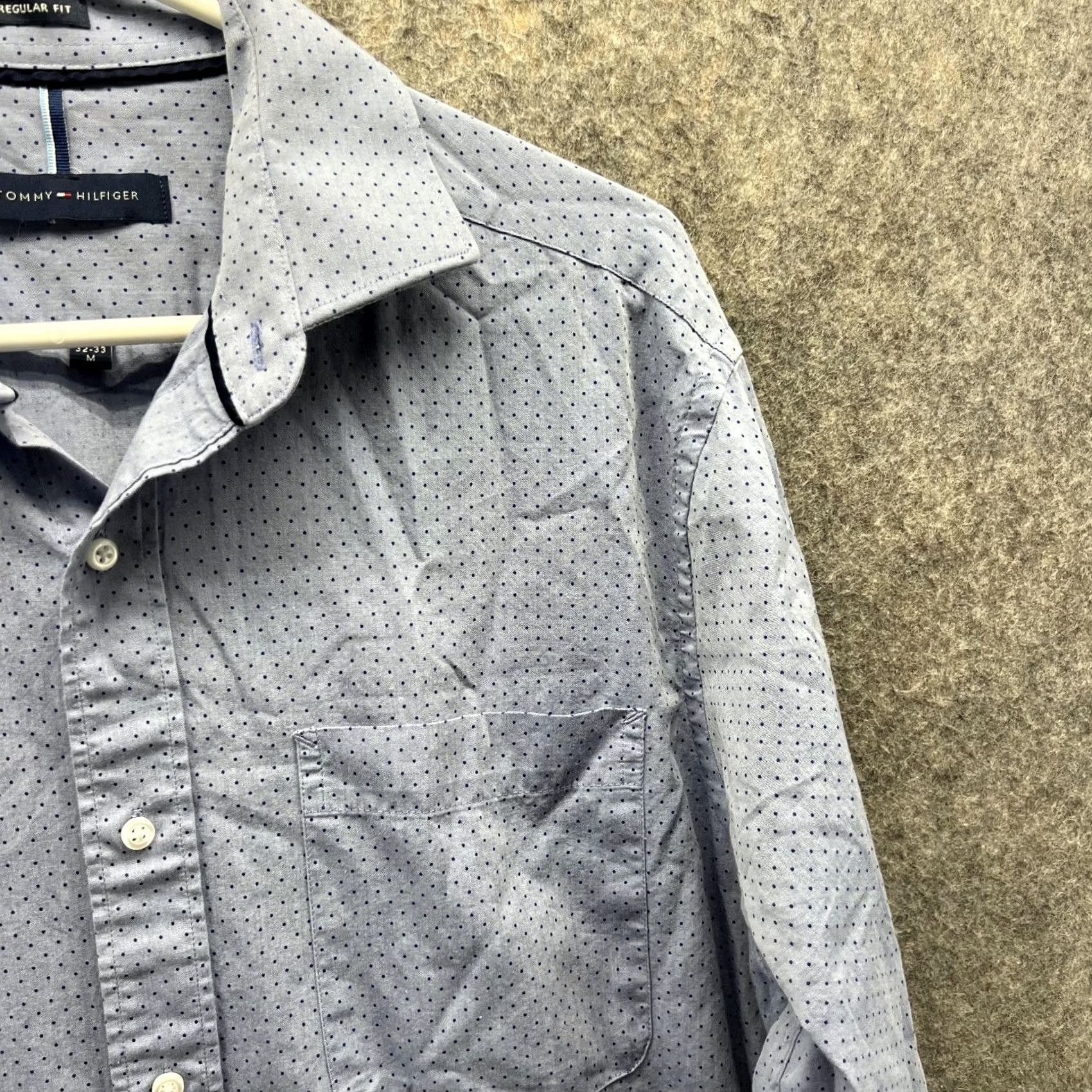 Tommy Hilfiger Tommy Hilfiger Shirt Men Medium Blue Casual Button Down Preppy Dots Pattern Polka Dot Button-Up Regular Fit Long Sleeve Collar Knit Cotton Size US M / EU 48-50 / 2 - 4 Thumbnail