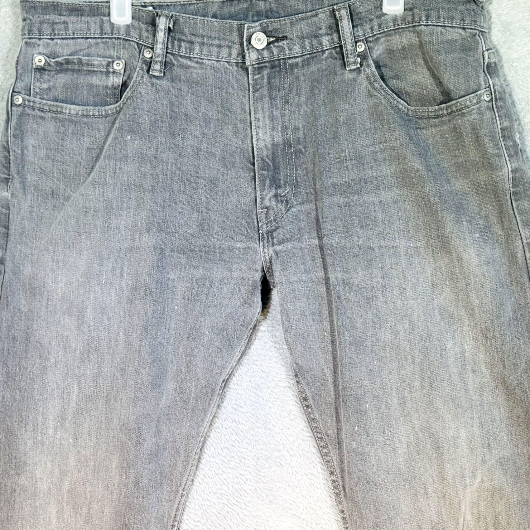 Levi's Levi's 514 Jeans Mens 36x30 Gray Light Wash Straight Denim Stretch Zip Fly Size US 36 / EU 52 - 3 Thumbnail